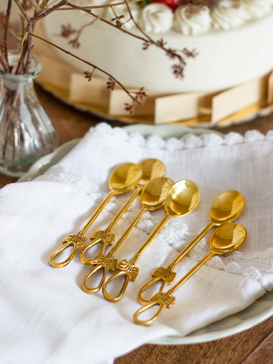 

The Wishing Chair Gold-Toned 6-Pieces Bow me up Spoon Set