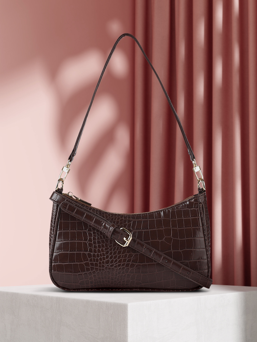 

Mast & Harbour Brown Textured Sling Bag