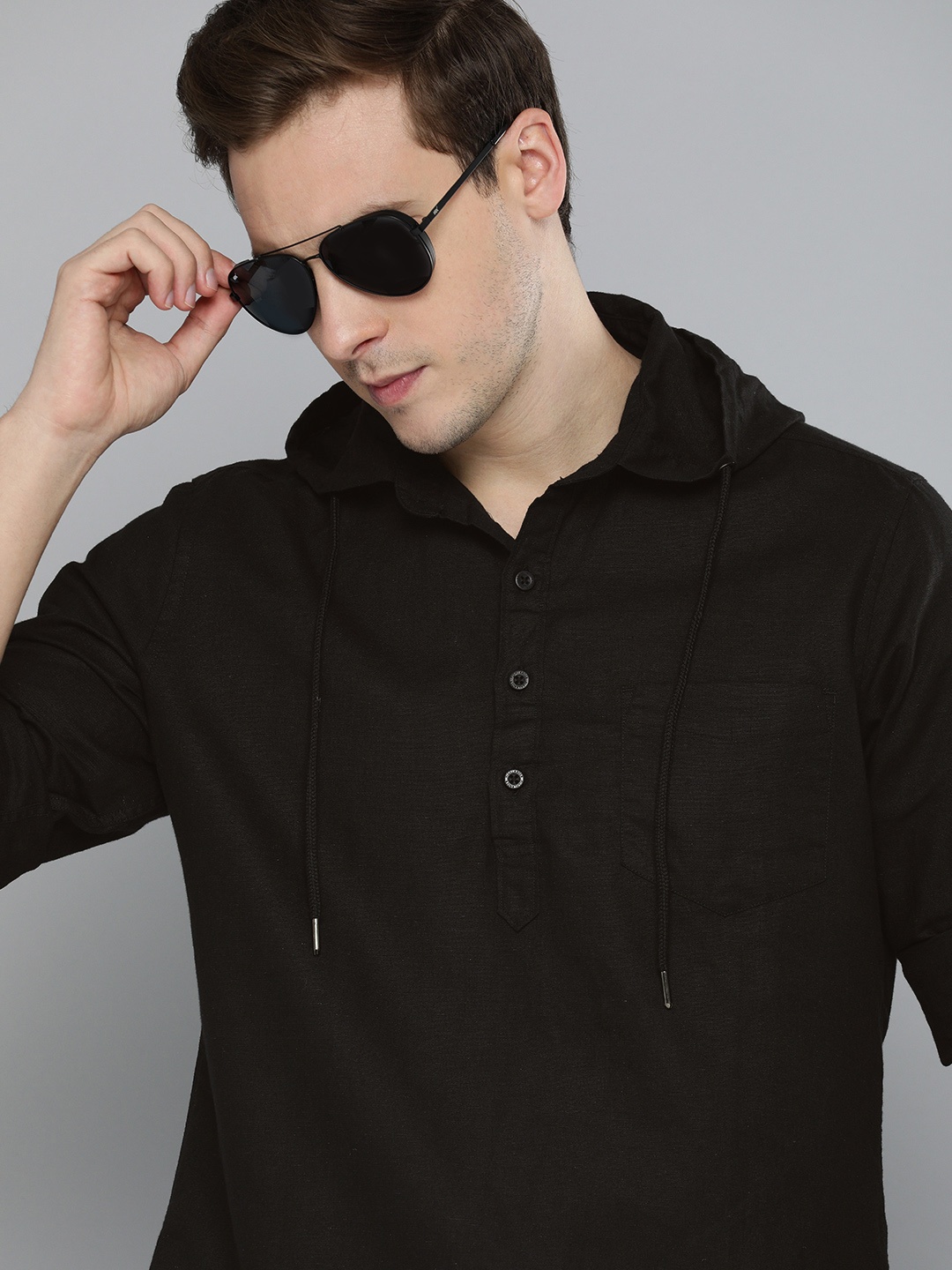 

HIGHLANDER Men Black Slim Fit Opaque Casual Shirt