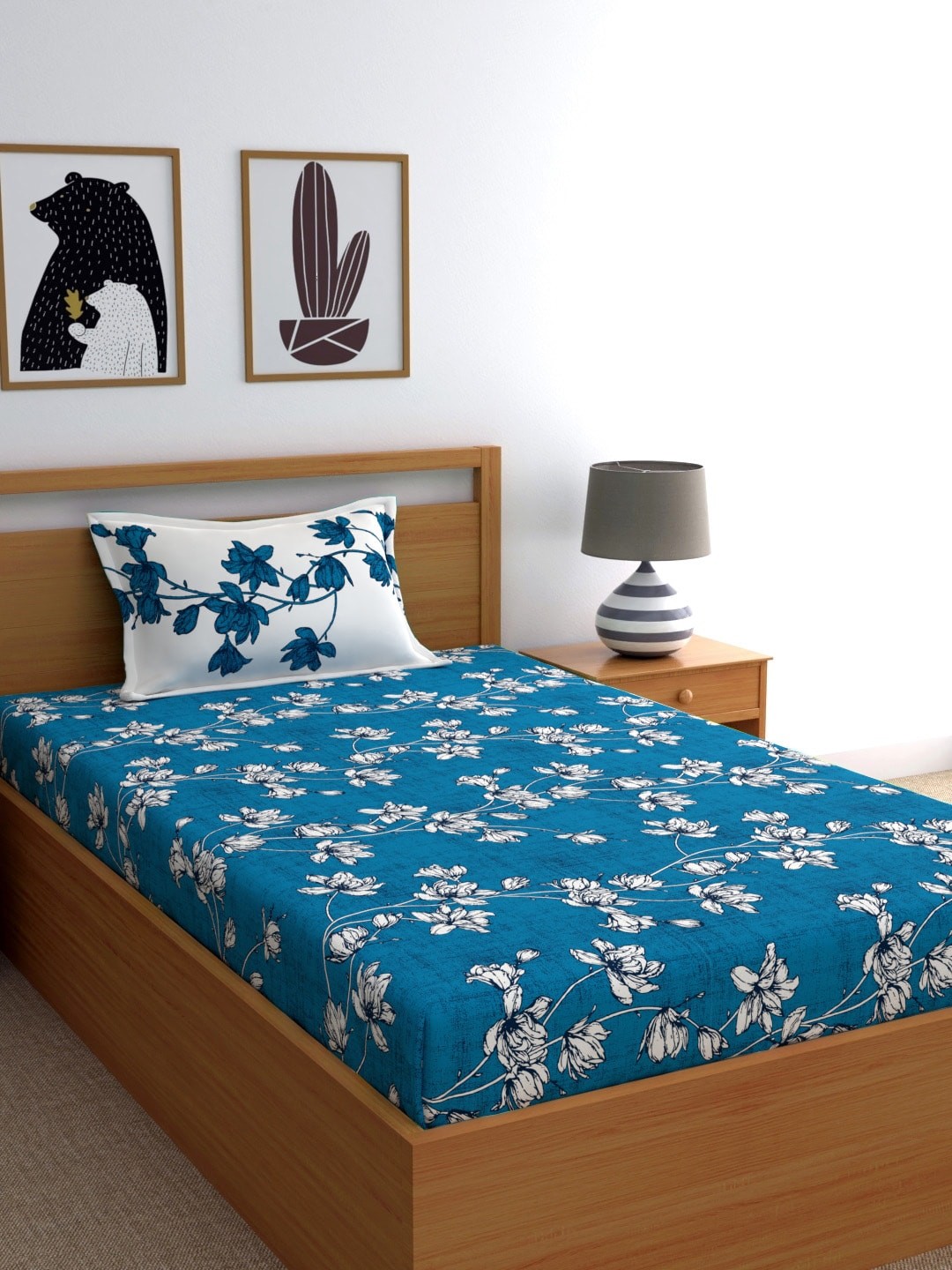 

Dreamscape Blue Floral 144 TC Cotton 1 Single Bedsheet with 1 Pillow Covers