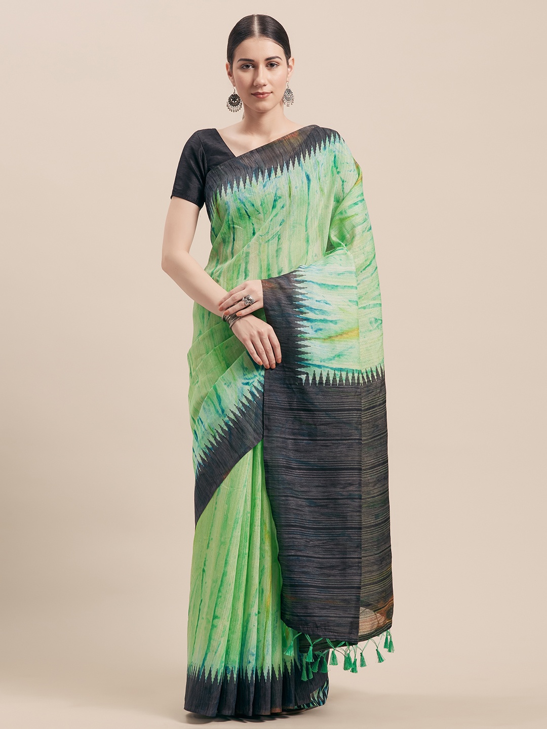 

Rajnandini Lime Green & Black Cotton Blend Printed Saree