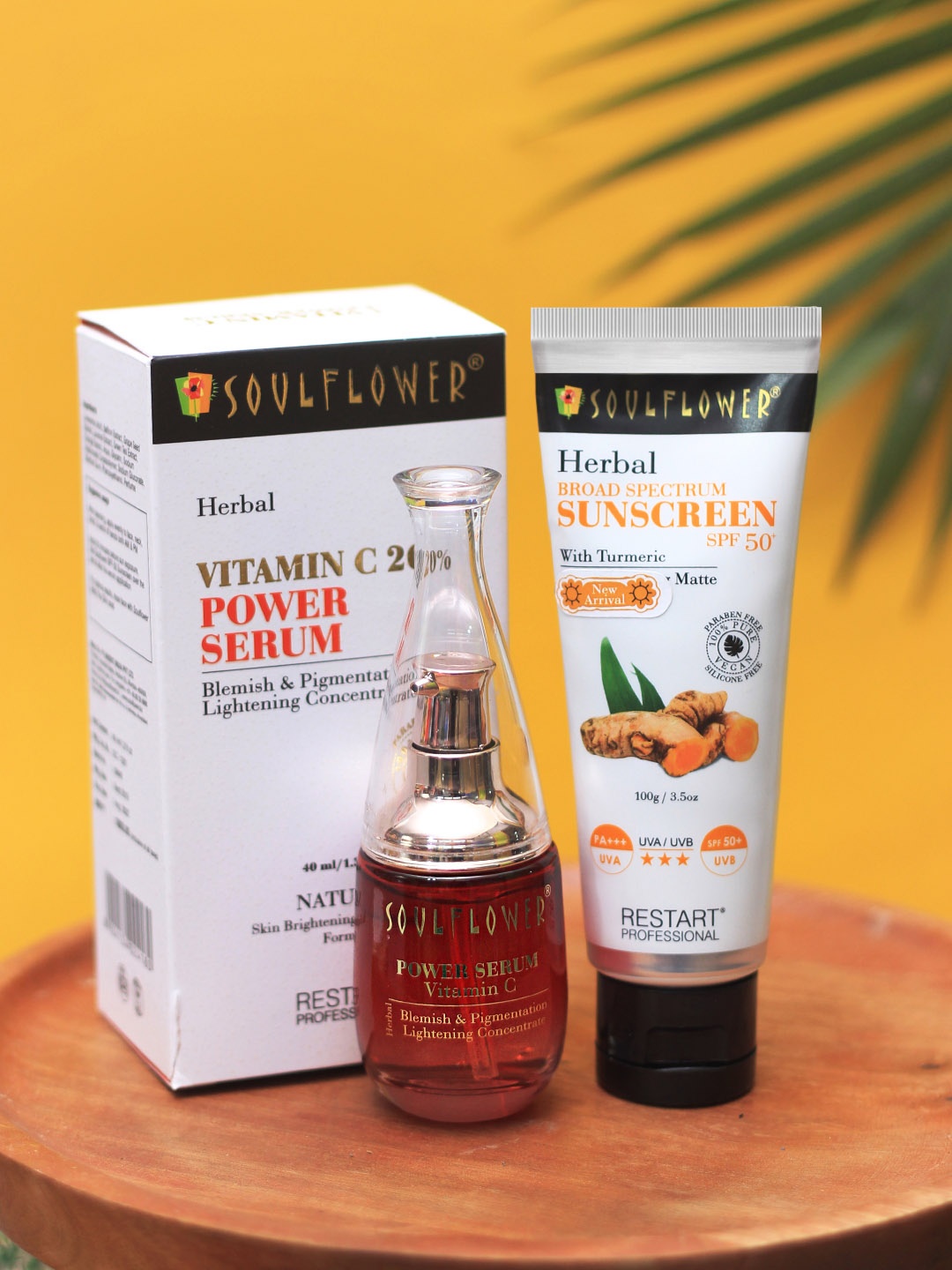 

Soulflower Set of Sunscreen & Face Serum, White