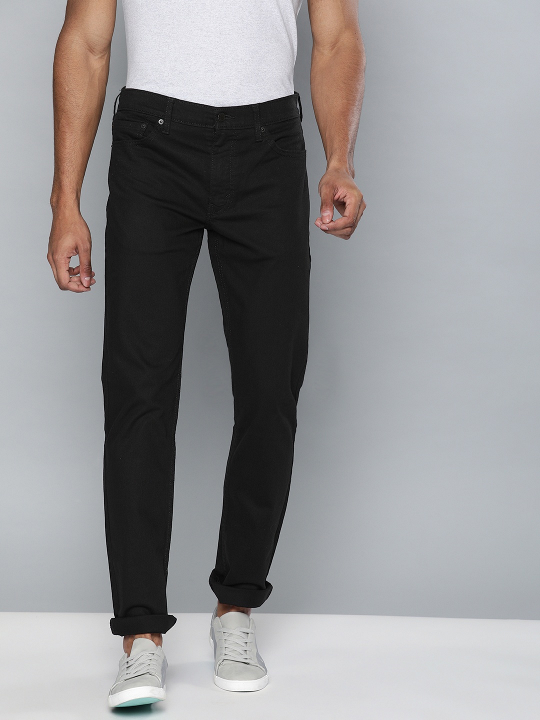 

Levis Men Black 511 Slim Fit Mid-Rise Clean Look Stretchable Jeans