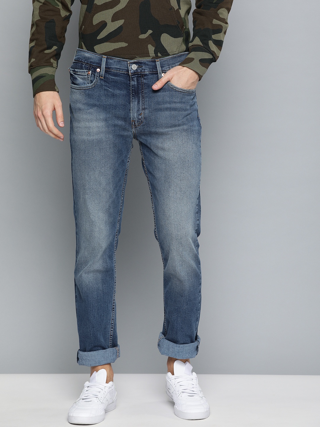 

Levis Men Blue 511 Slim Fit Mid-Rise Clean Look Stretchable Jeans