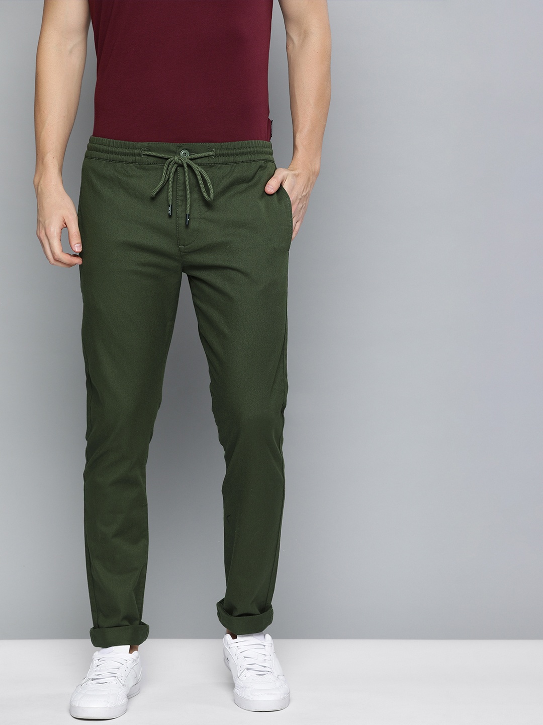 

Levis Men Olive Green 512 Slim Tapered Fit Solid Chinos