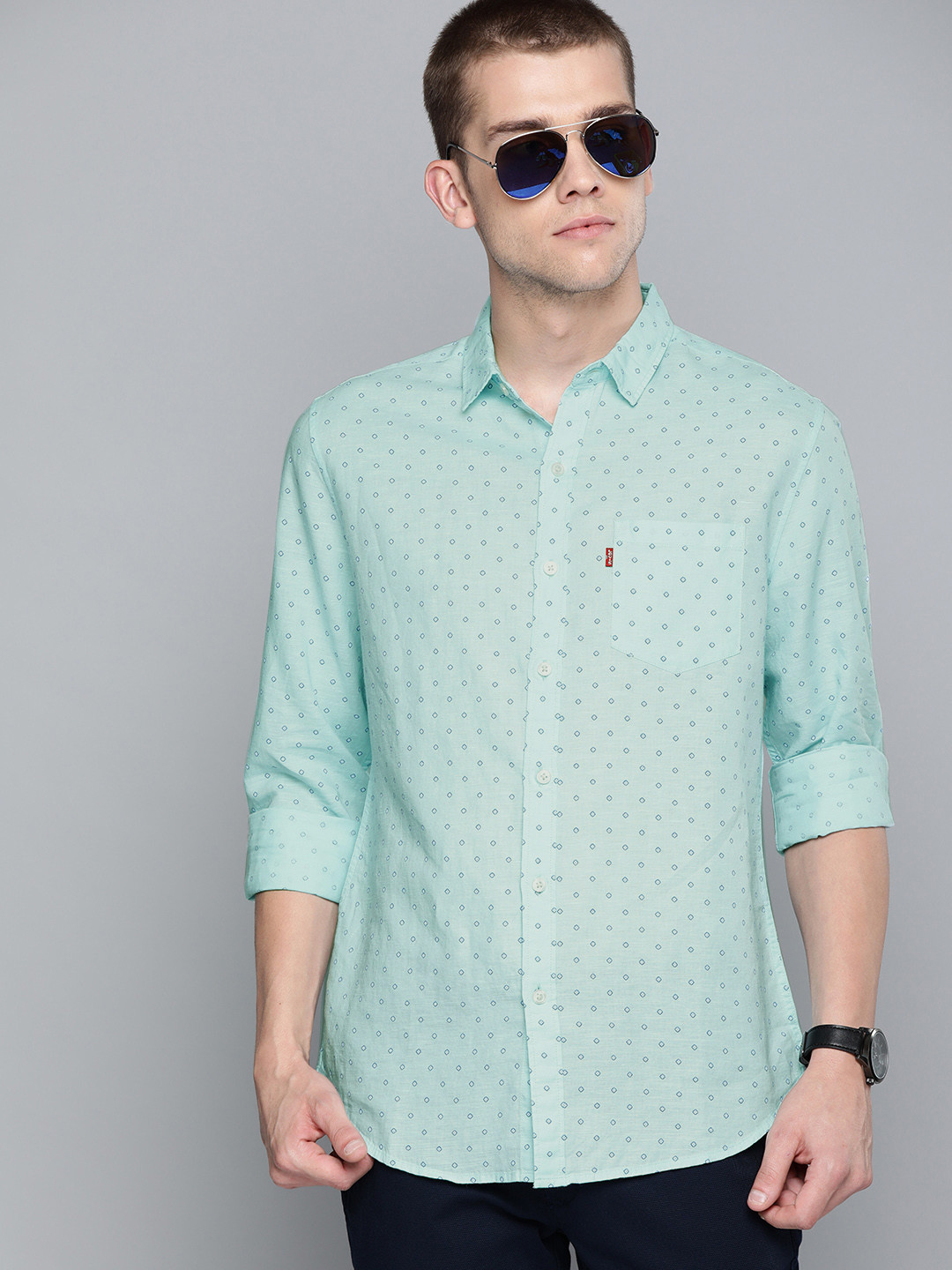 

Levis Men Blue Slim Fit Printed Linen Casual Shirt