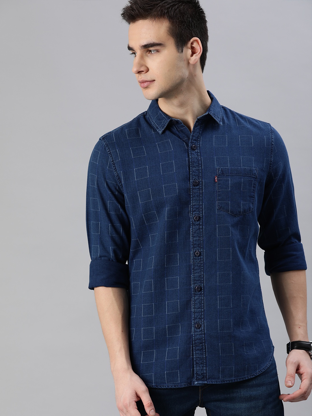 

Levis Men Navy Blue Slim Fit Geometric Printed Casual Shirt