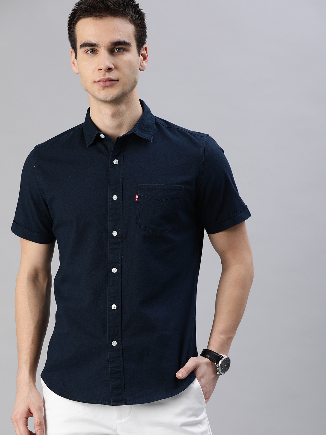 

Levis Men Navy Blue Slim Fit Solid Casual Shirt