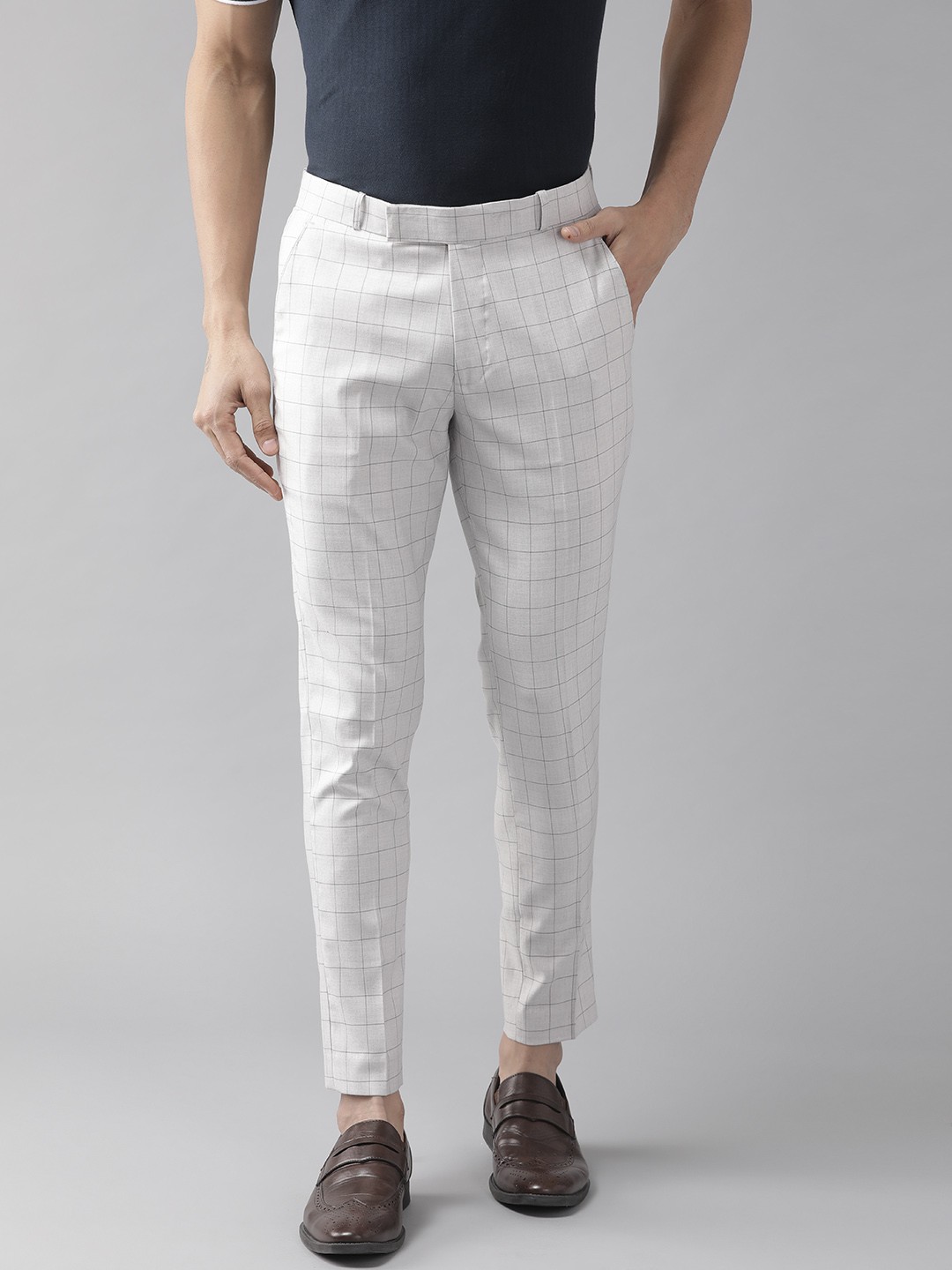 

DENNISON Men Off-White & Grey Smart Tapered Fit Self-Checked Regular Trousers