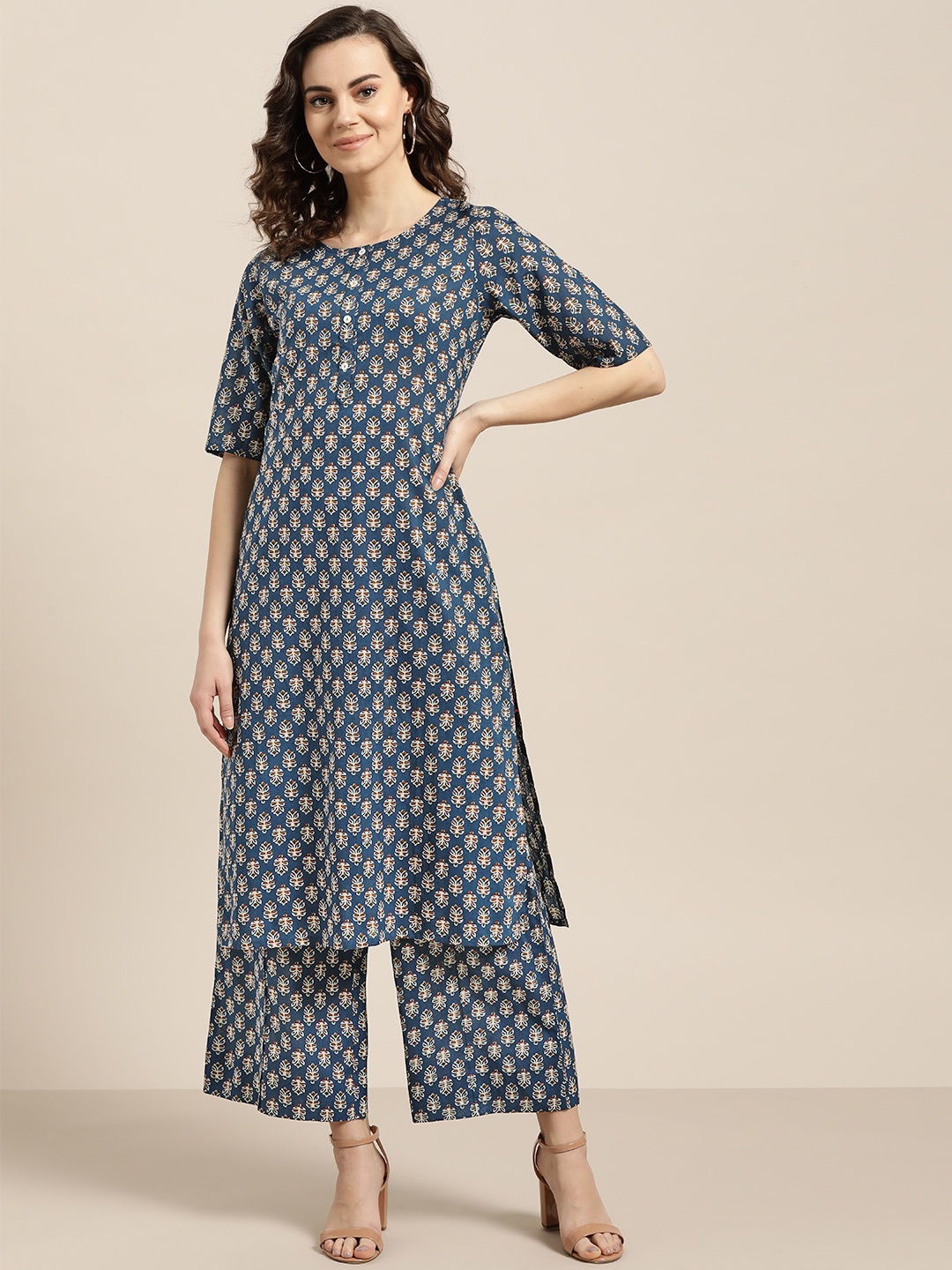 

Sangria Women Navy Blue & Off-White Printed Kurta with Palazzos