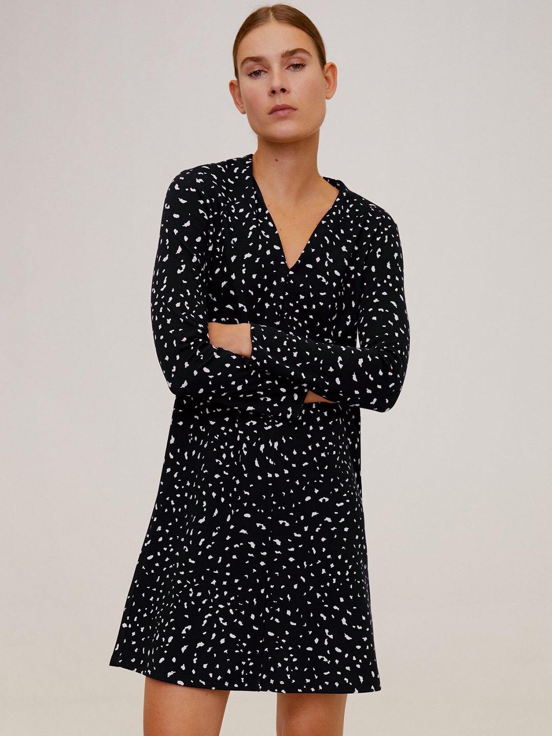

MANGO Women Black & White Printed A-Line Dress