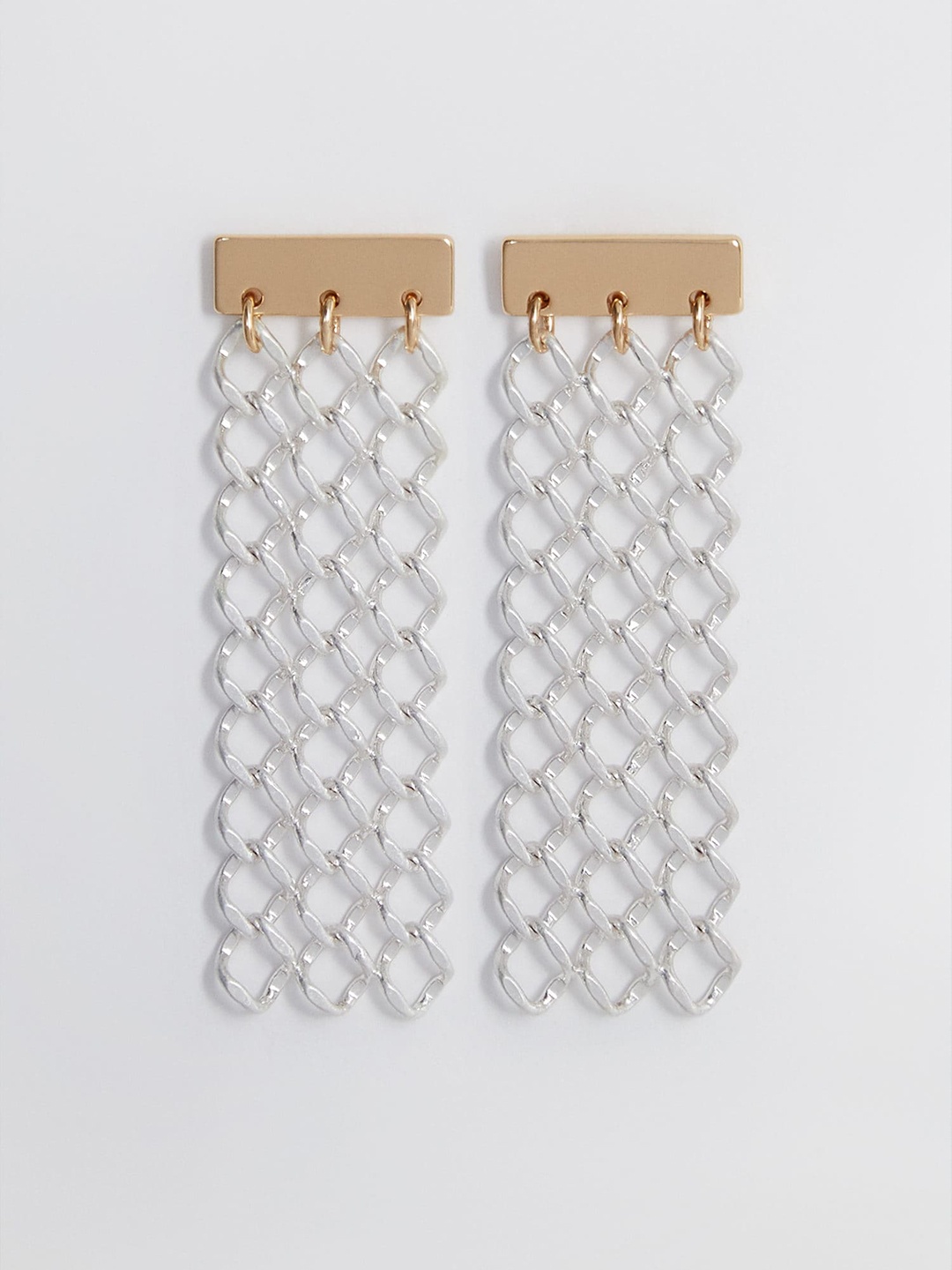 

MANGO Silver-Toned & Gold-Toned Link Chain Detail Contemporary Drop Earrings