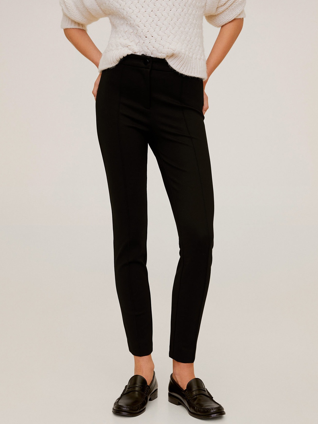 

MANGO Women Black Regular Fit Solid Trousers