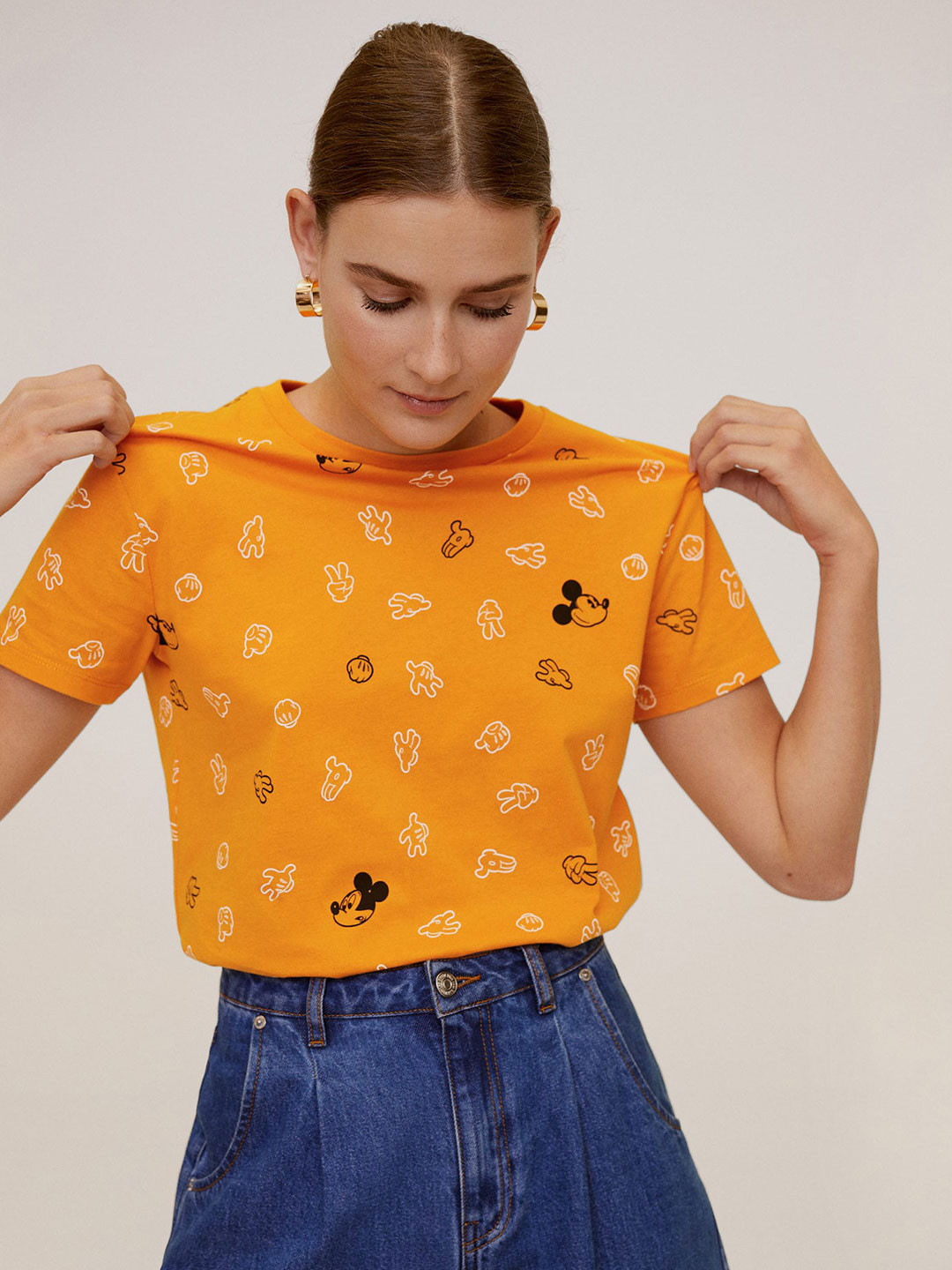 

MANGO Women Mustard Yellow White Mickey Mouse Printed Round Neck Pure Cotton T-shirt