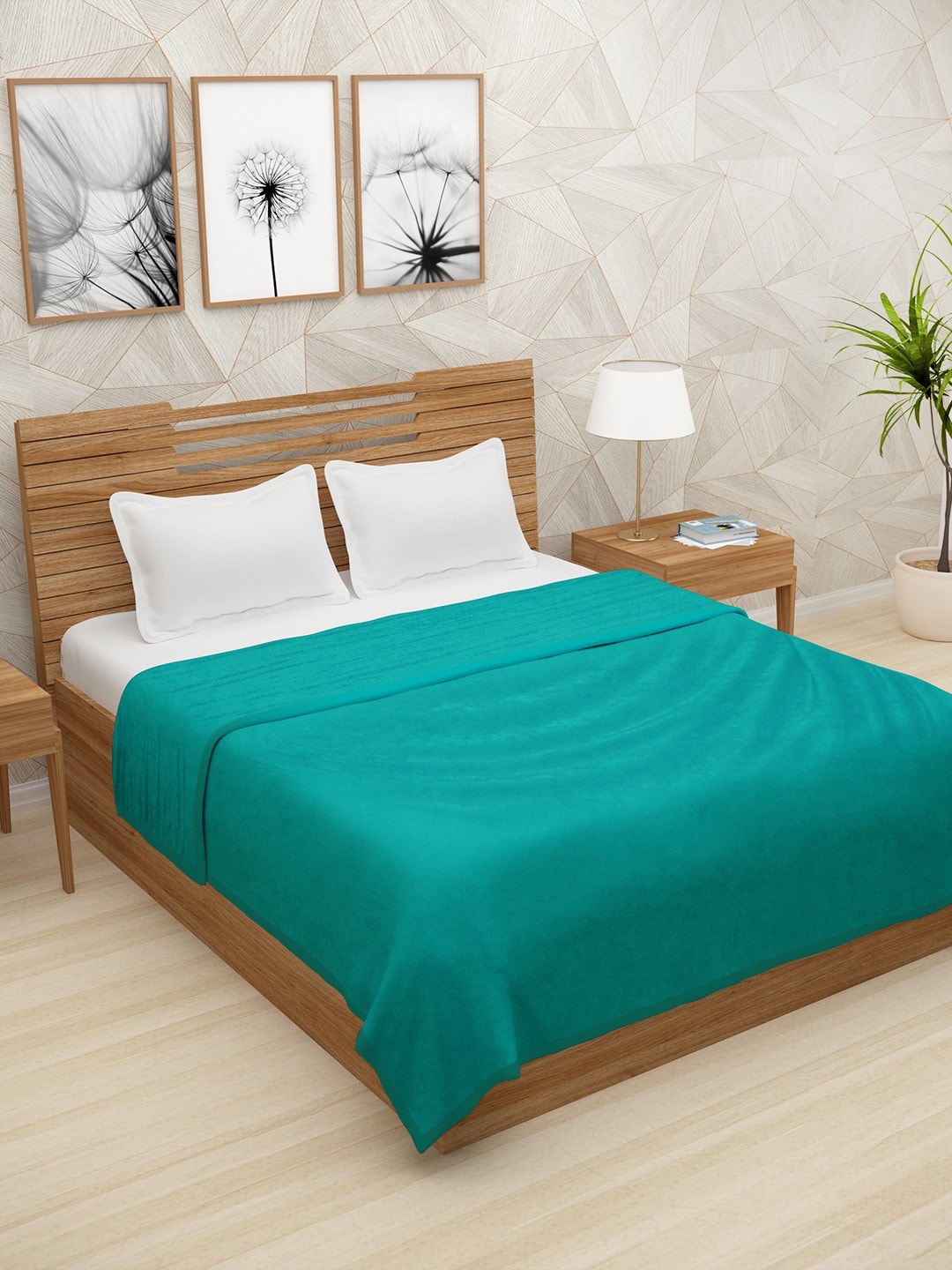 

Story@home Turquoise Blue Solid AC Room 400 GSM Double Bed Blanket