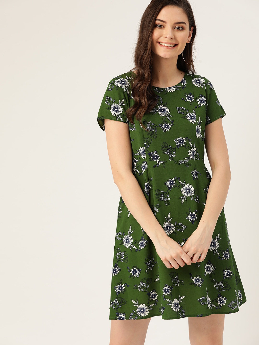 

DressBerry Women Green & White Floral Printed A-Line Dress