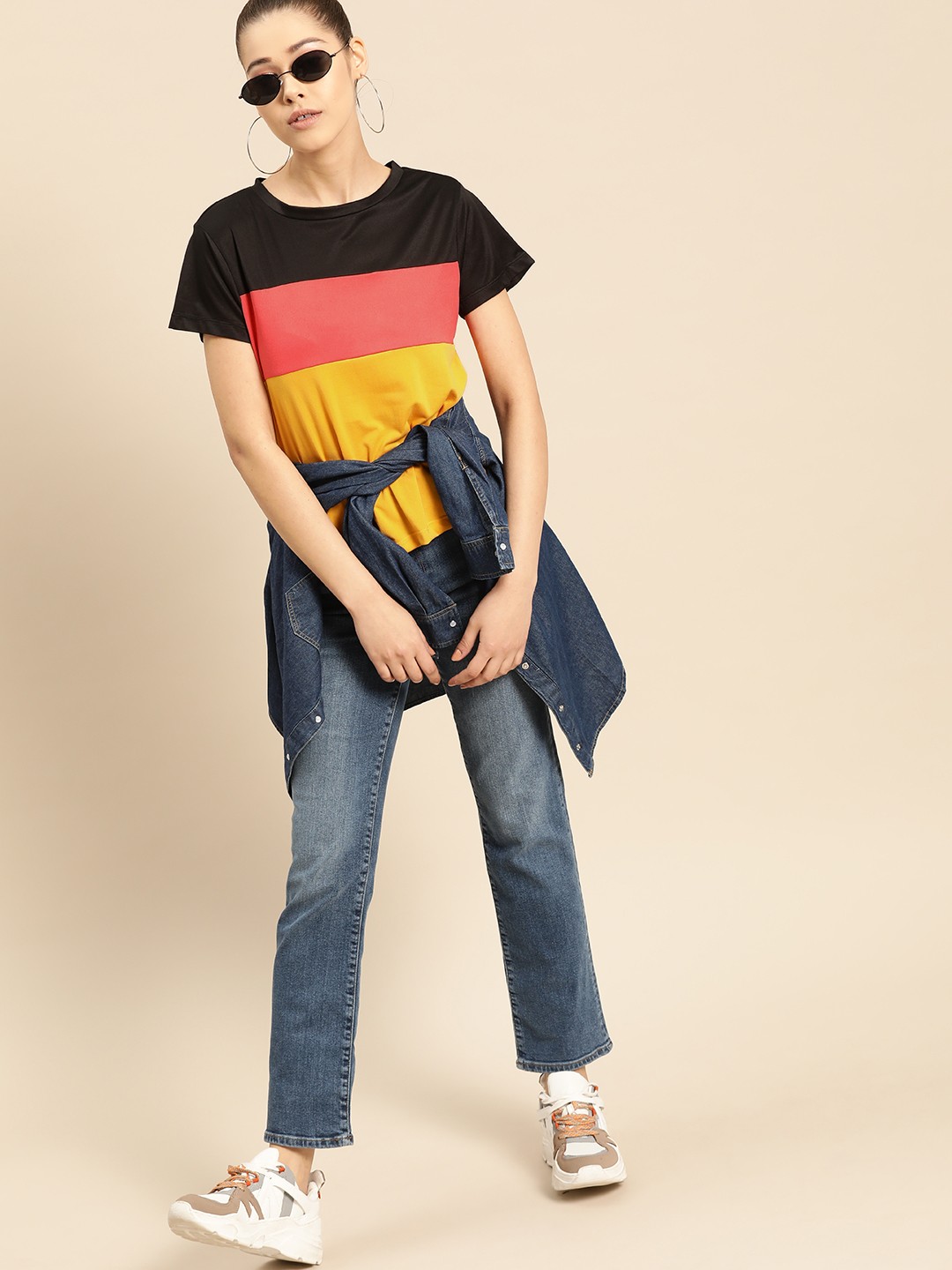 

DressBerry Women Mustard Yellow & Black Colourblocked Round Neck T-shirt