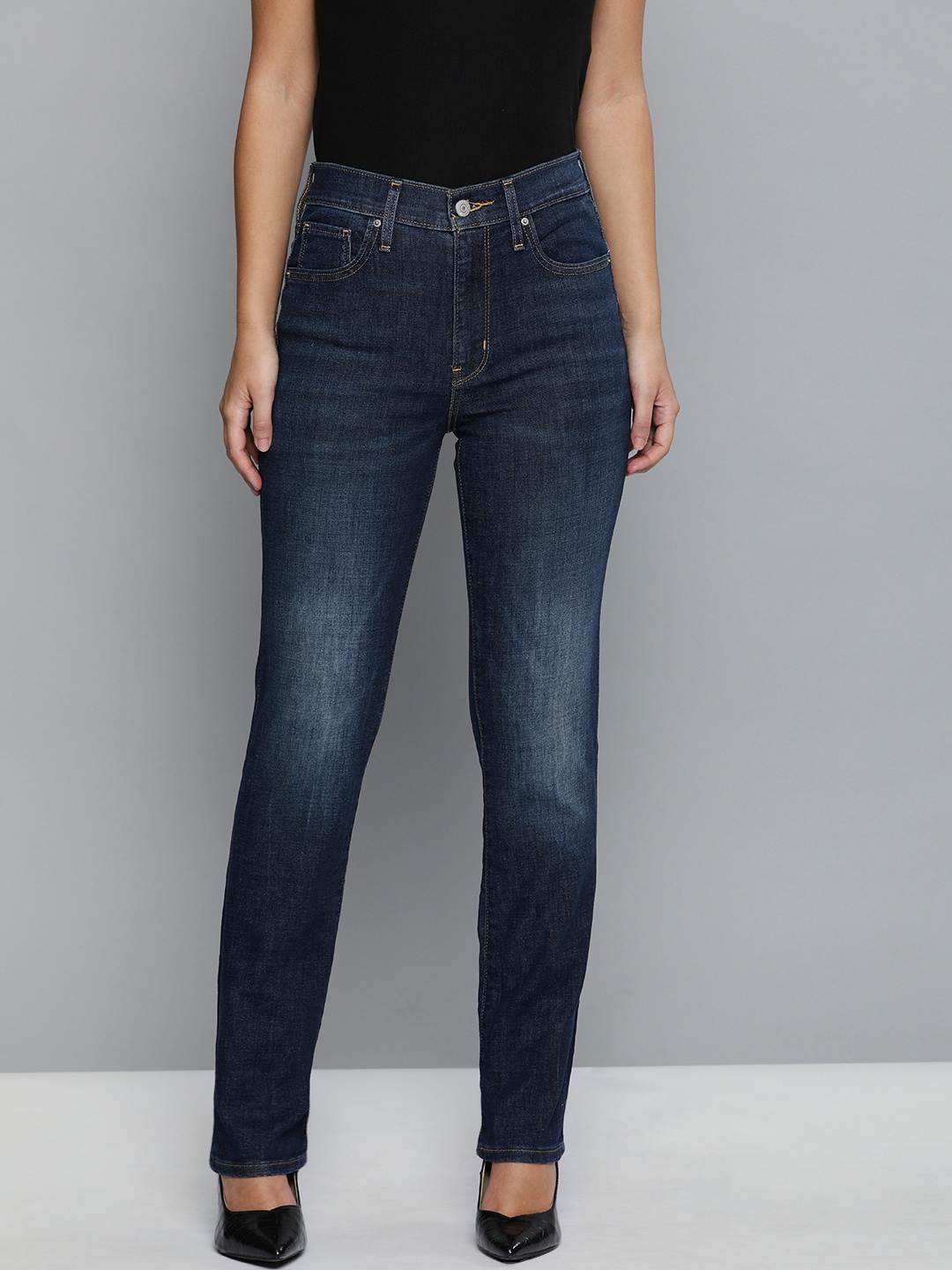 

Levis Women Blue 724 Straight Fit High-Rise Clean Look Stretchable Jeans
