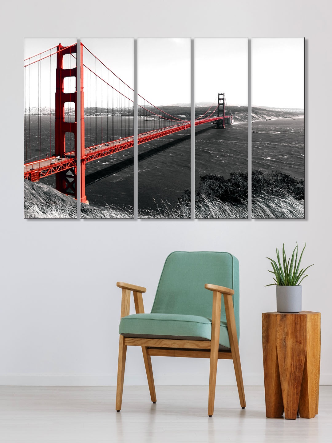 

999Store Set of 5 Black & Red Printed Modern Bridge Framed Wall Art