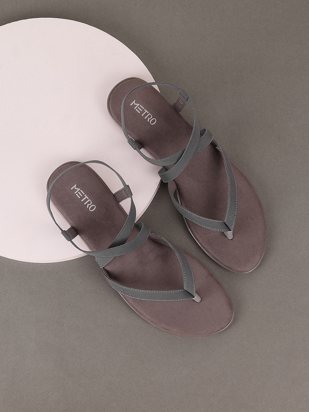 

Metro Women Grey Solid Open Toe Flats