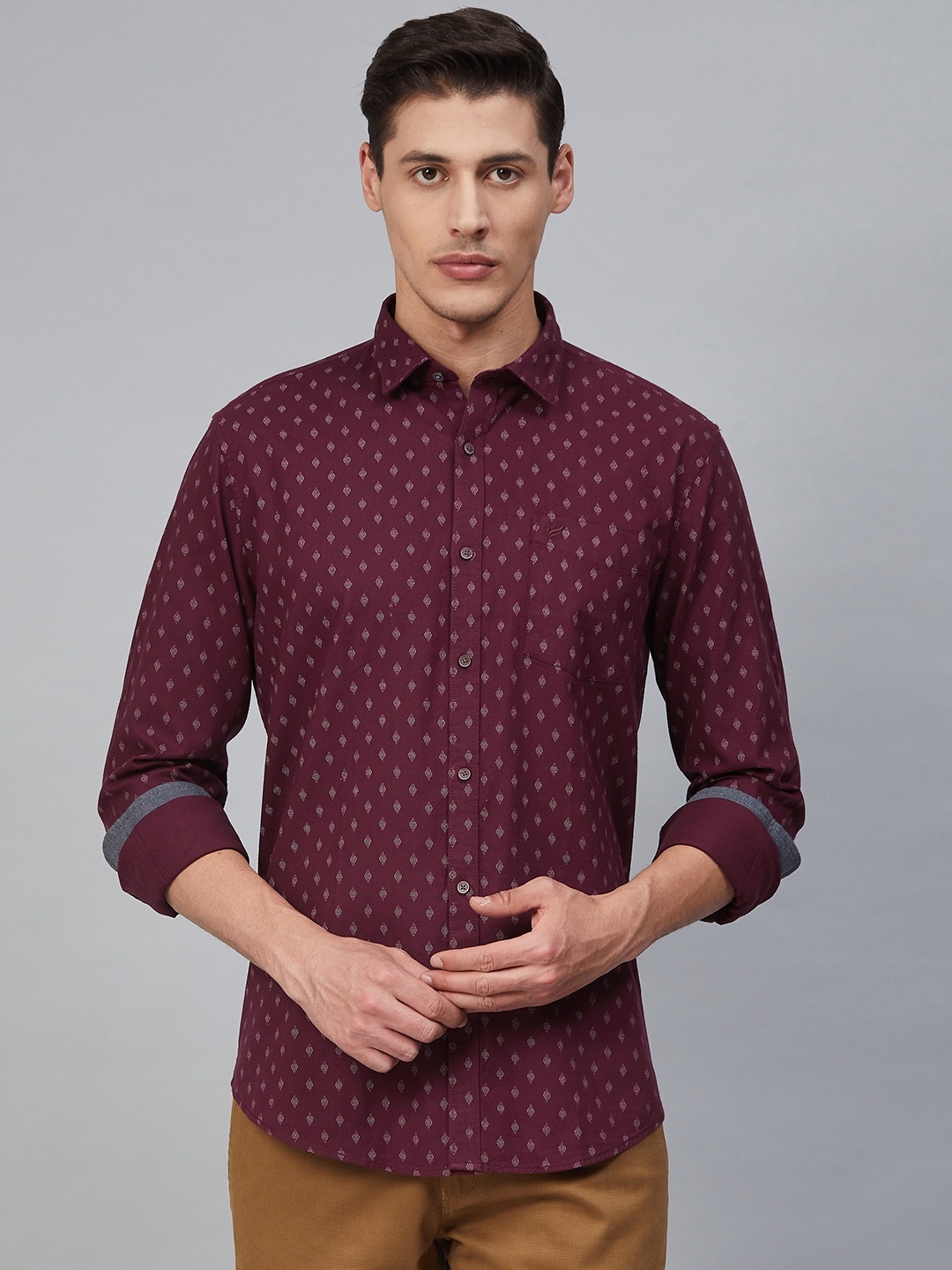 

Blackberrys Men Burgundy & White Slim Fit Printed Casual Shirt