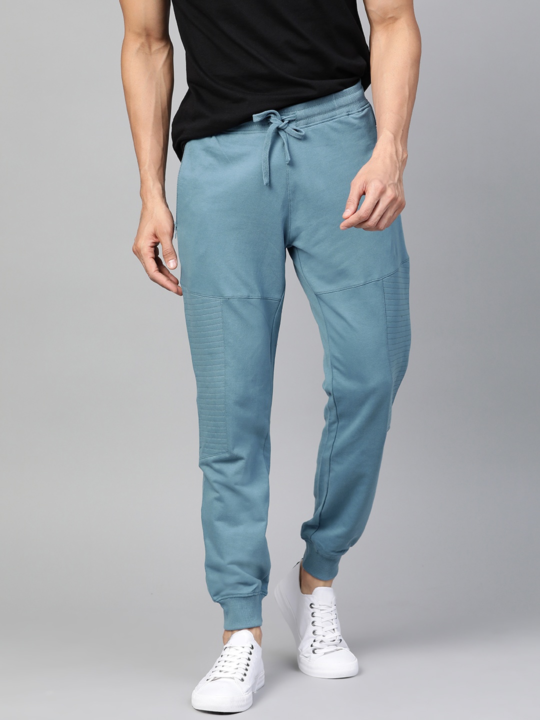 

Mast & Harbour Men Blue Solid Joggers