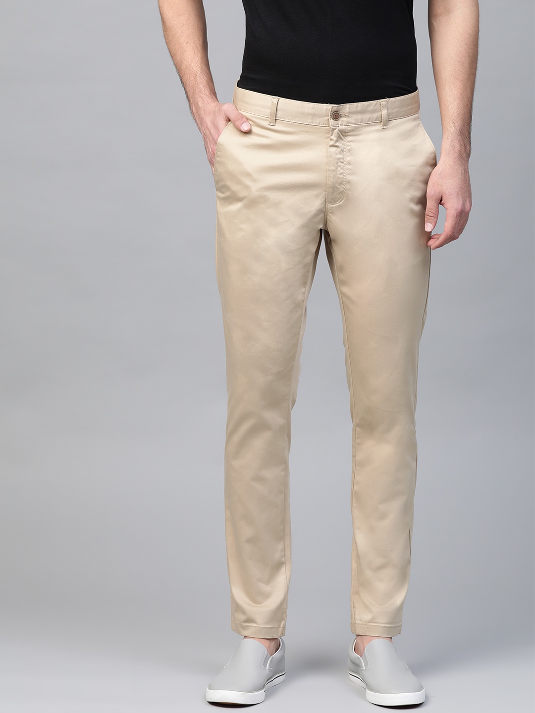 

Blackberrys Men Beige Phoenix Sharp Fit Solid Trousers