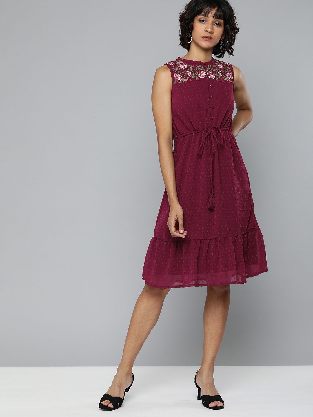 

Chemistry Women Burgundy Self Design Fit and Flare Dress