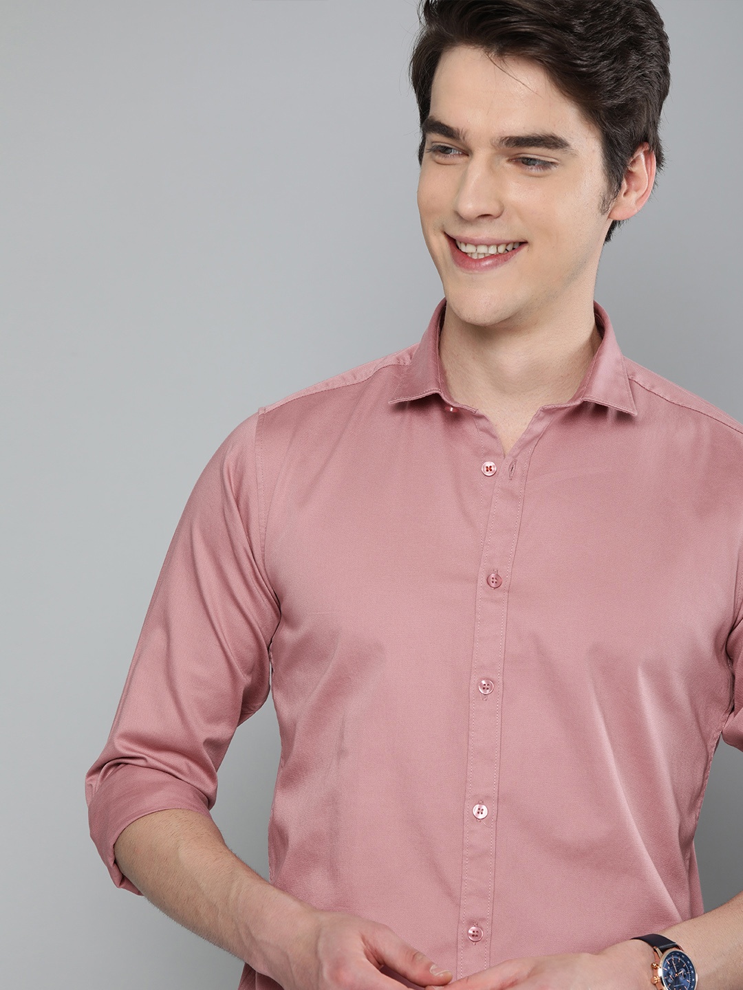 

Mast & Harbour Men Pink Regular Fit Solid Casual Shirt