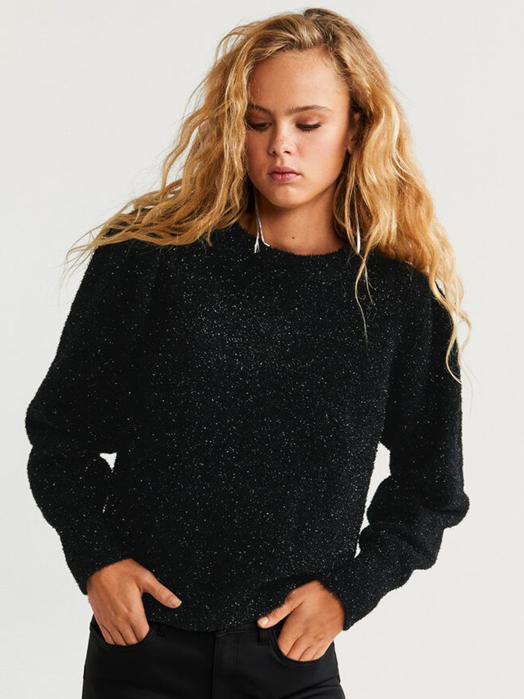 

MANGO Women Black Solid Pullover Sweater With Sheen Effect