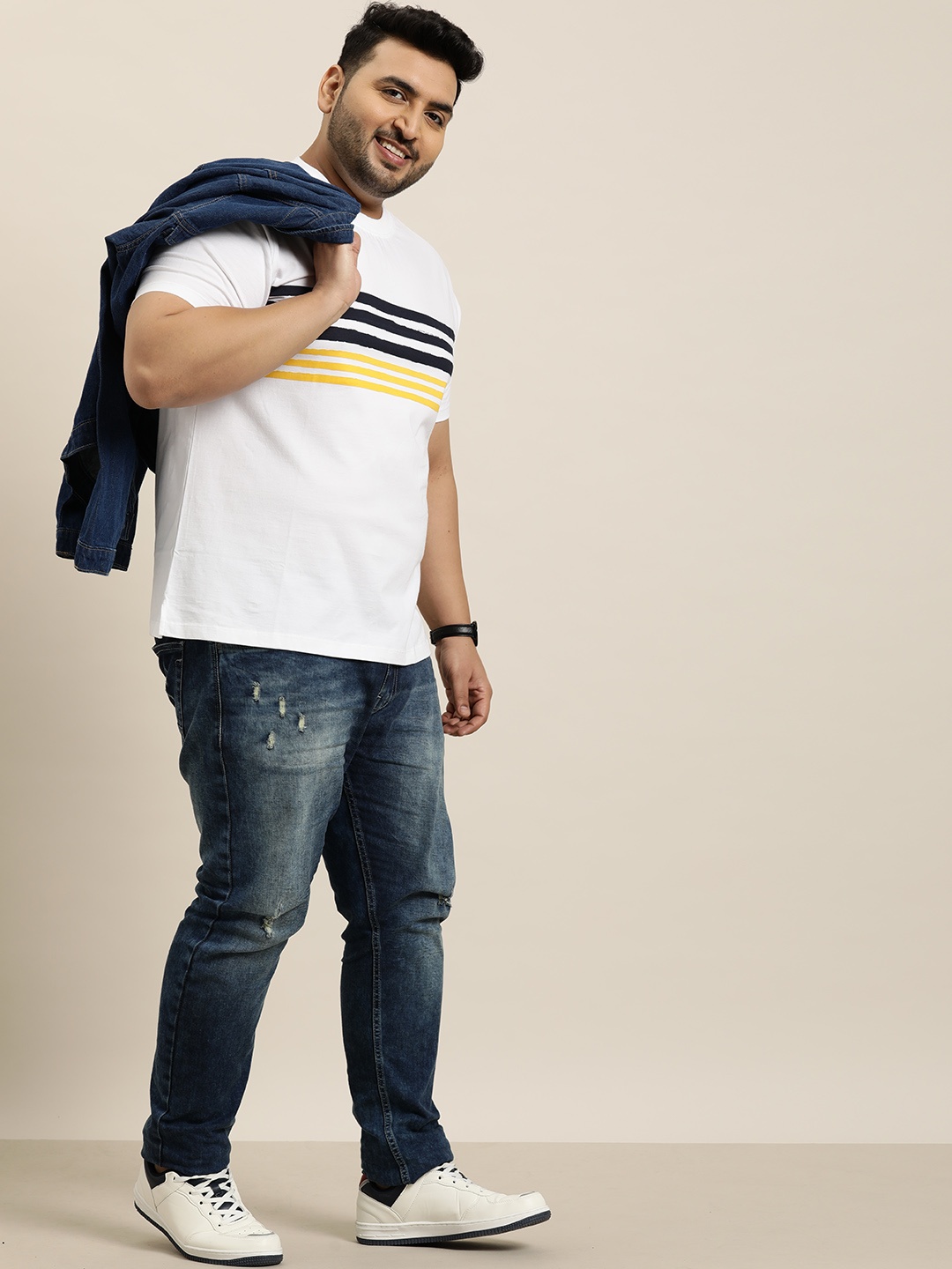 

Sztori Men Plus Size Pure Cotton T-shirt, White
