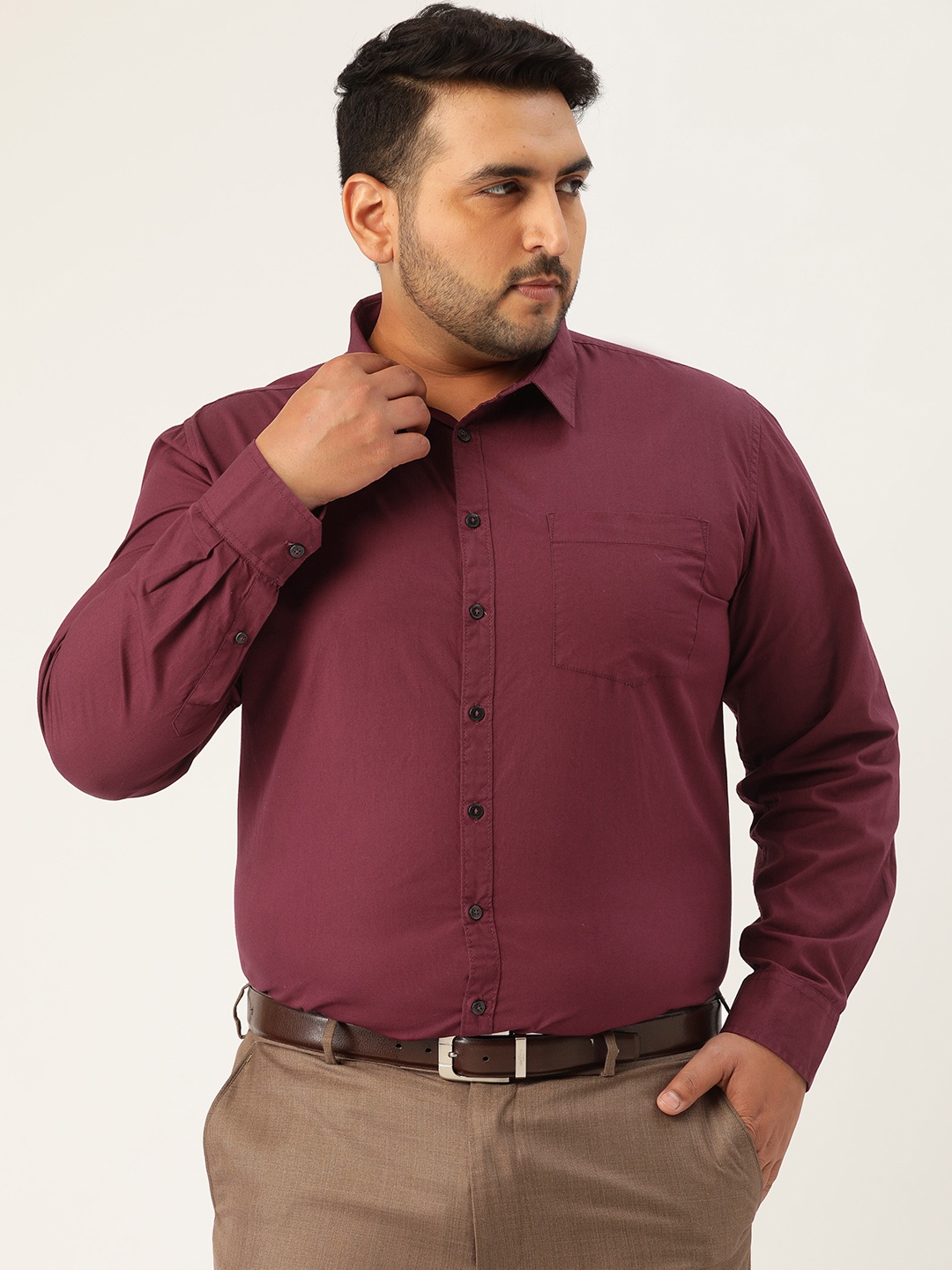 

Sztori Plus Size Men Maroon Regular Fit Solid Formal Shirt