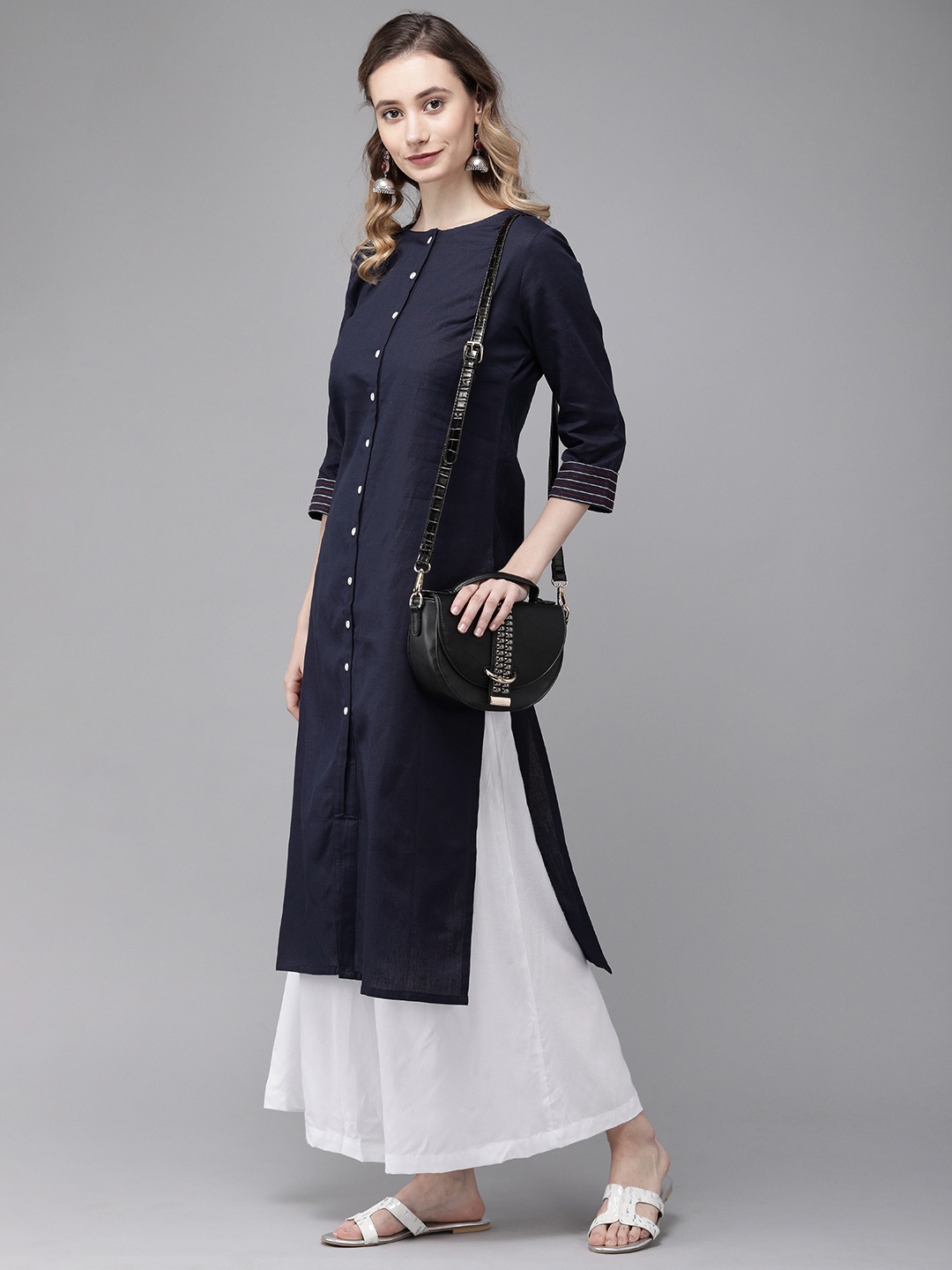 

Anouk Women Navy Blue Solid Straight Kurta