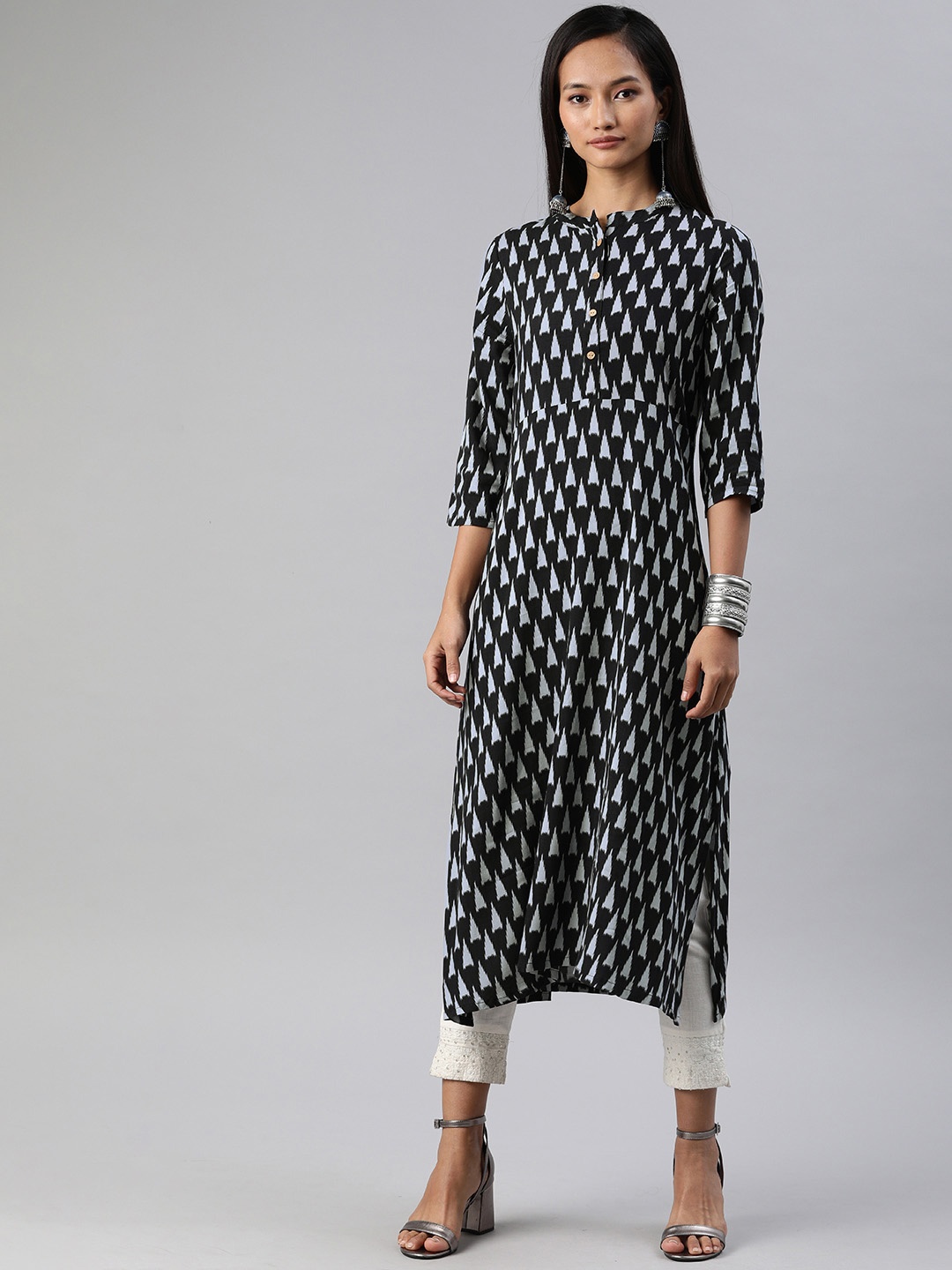 

Anouk Women Black & Grey Printed Straight Kurta