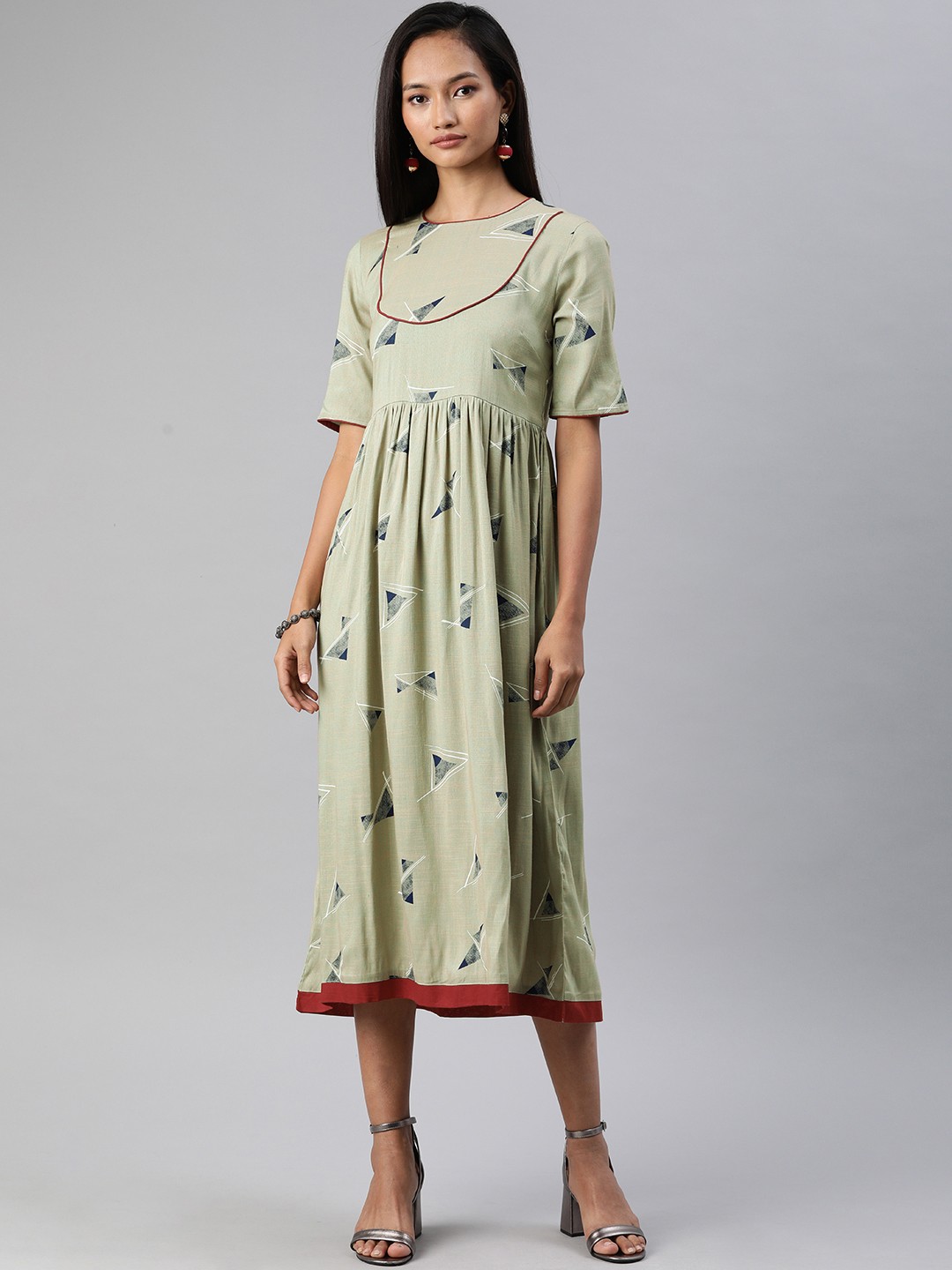 

Anouk Women Olive Green & Navy Blue Printed Straight Kurta