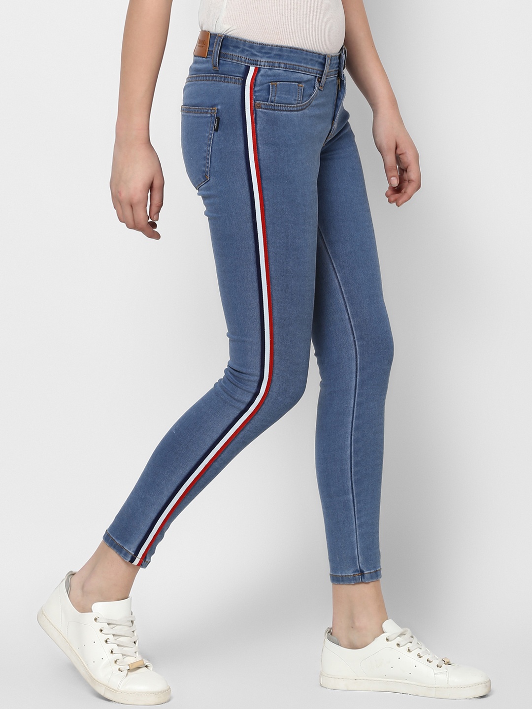 

Urbano Fashion Women Blue Skinny Fit Low-Rise Clean Look Stretchable Jeans