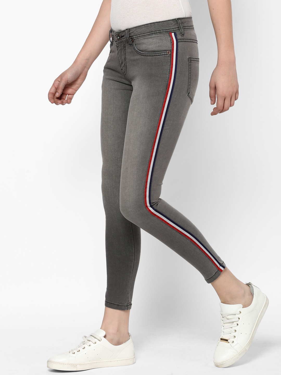 

Urbano Fashion Women Grey Skinny Fit Low-Rise Clean Look Stretchable Jeans