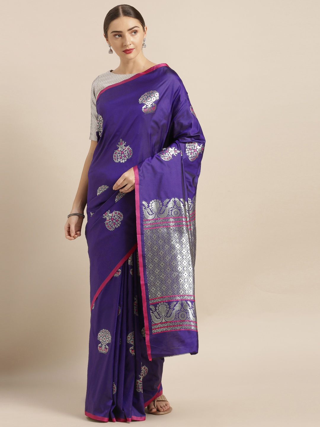 

VASTRANAND Purple & Silver-Toned Silk Blend Woven Design Banarasi Saree