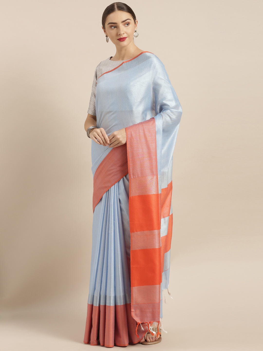 

VASTRANAND Blue Solid Linen Blend Saree