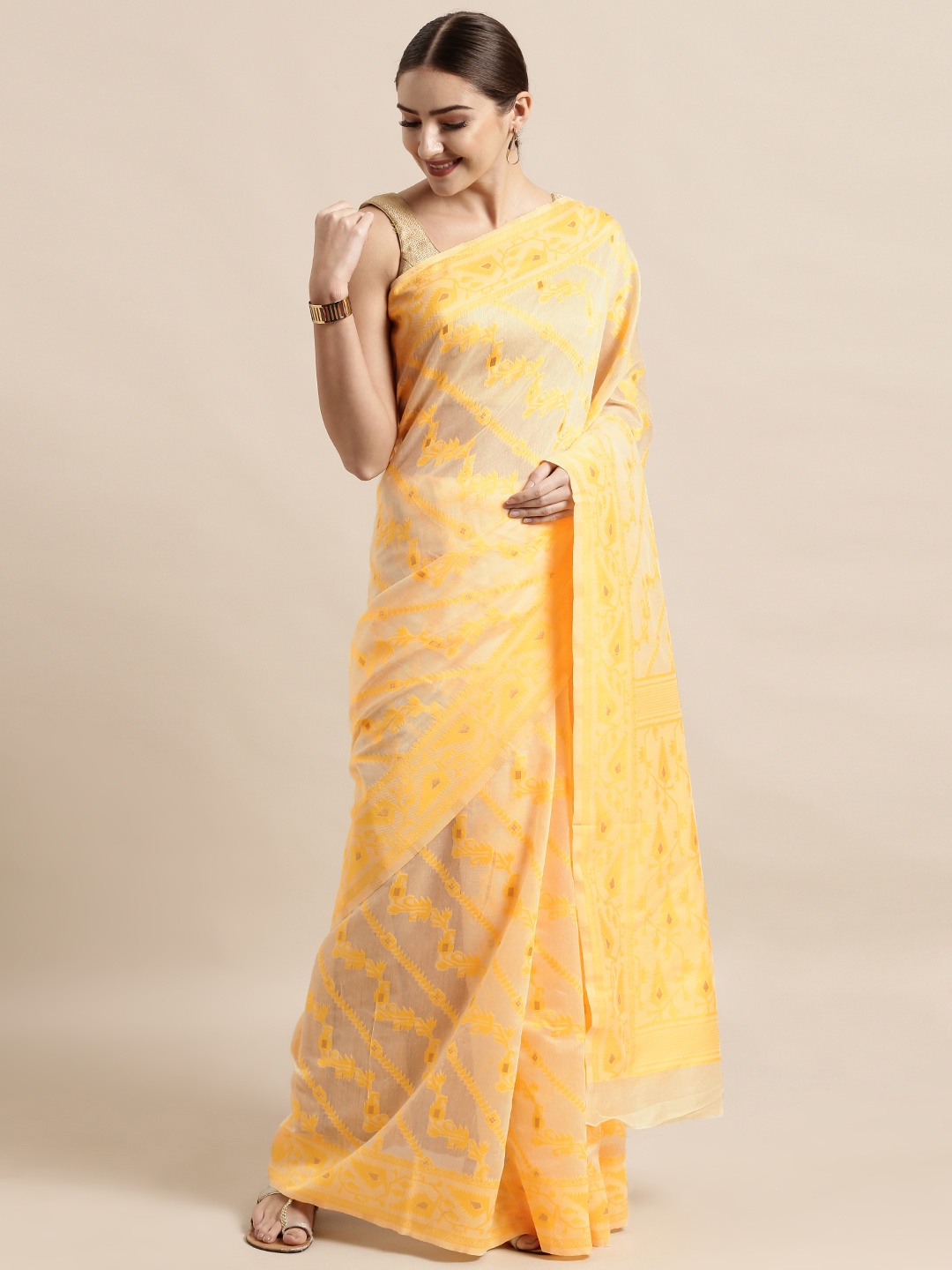 

VASTRANAND Cream-Coloured & Yellow Silk Cotton Woven Design Jamdani Saree