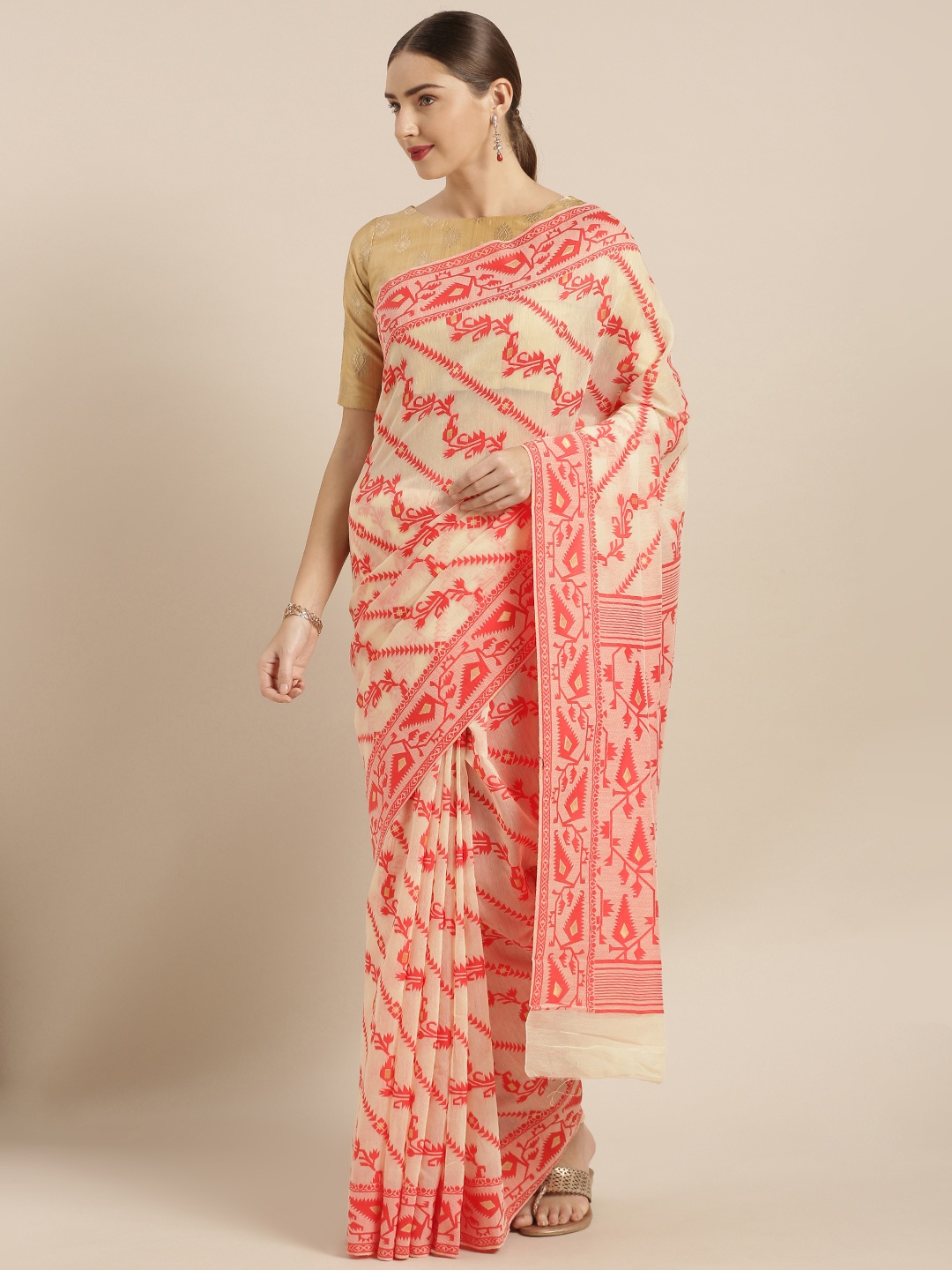 

VASTRANAND Beige & Red Silk Cotton Woven Design Jamdani Saree