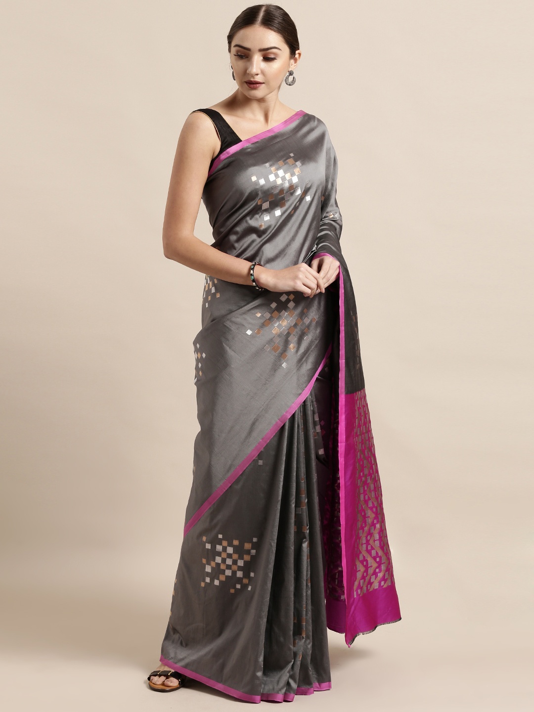 

VASTRANAND Grey Silk Blend Woven Design Banarasi Saree
