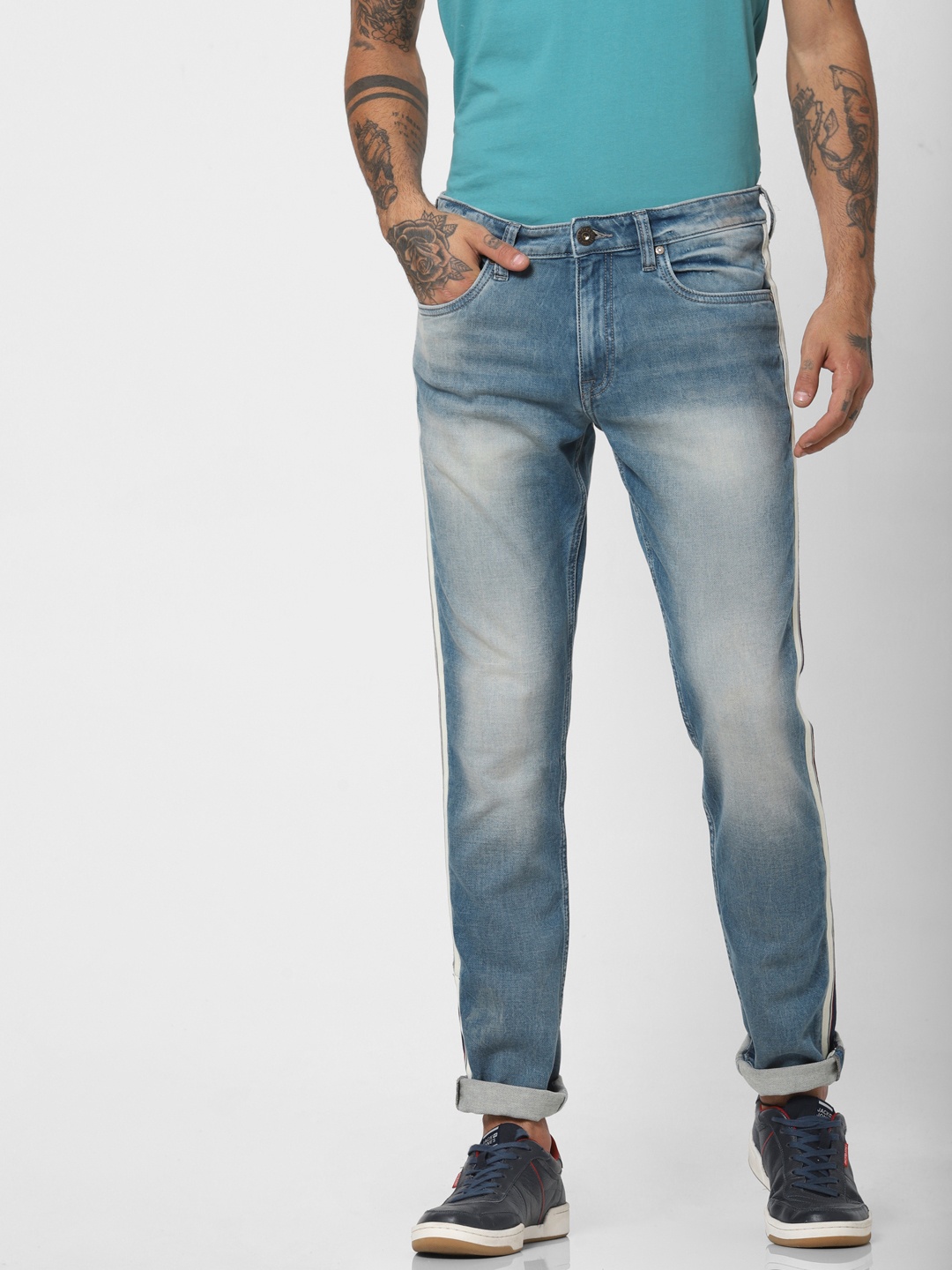 

Jack & Jones Men Blue Glenn Slim Fit Low-Rise Clean Look Stretchable Jeans