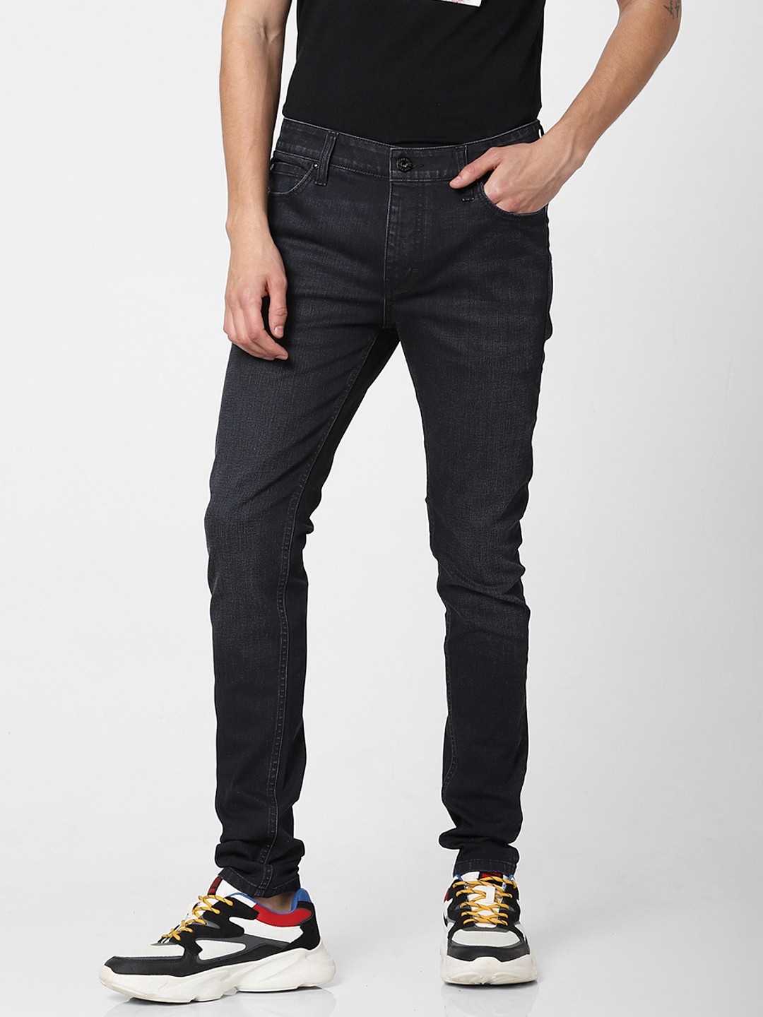 

Jack & Jones Men Blue Liam Skinny Fit Low-Rise Clean Look Stretchable Jeans