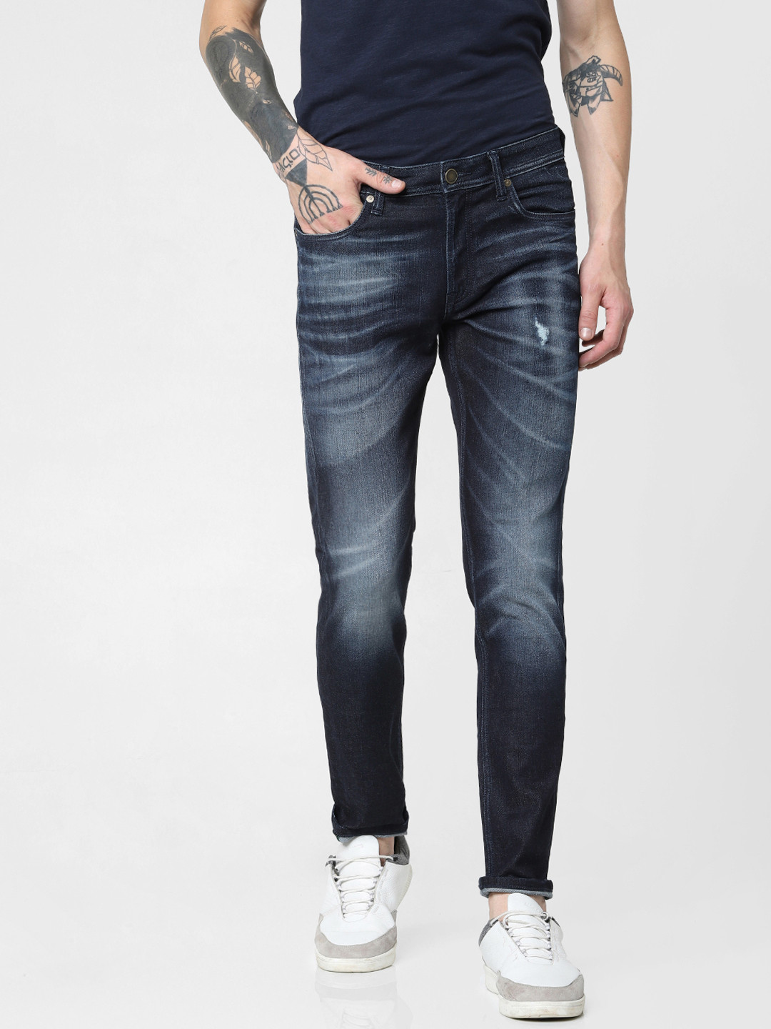 

Jack & Jones Men Blue Slim Fit Low-Rise Low Distress Stretchable Jeans