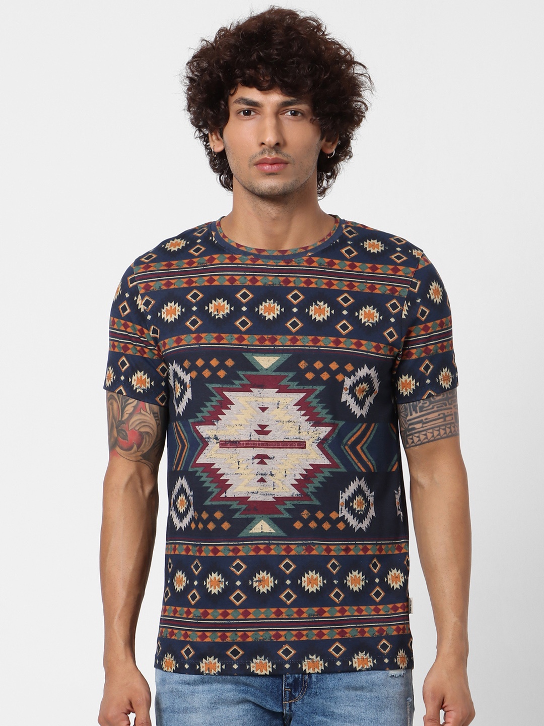 

Jack Jones Men Navy Blue Orange Printed Round Neck Sustainable Pure Cotton T-shirt