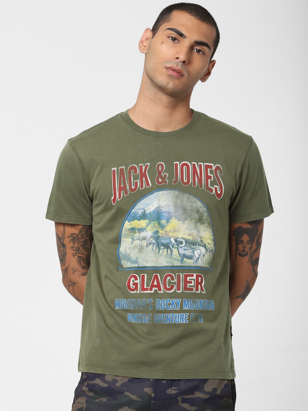 

Jack & Jones Men Olive Green Printed Round Neck T-shirt