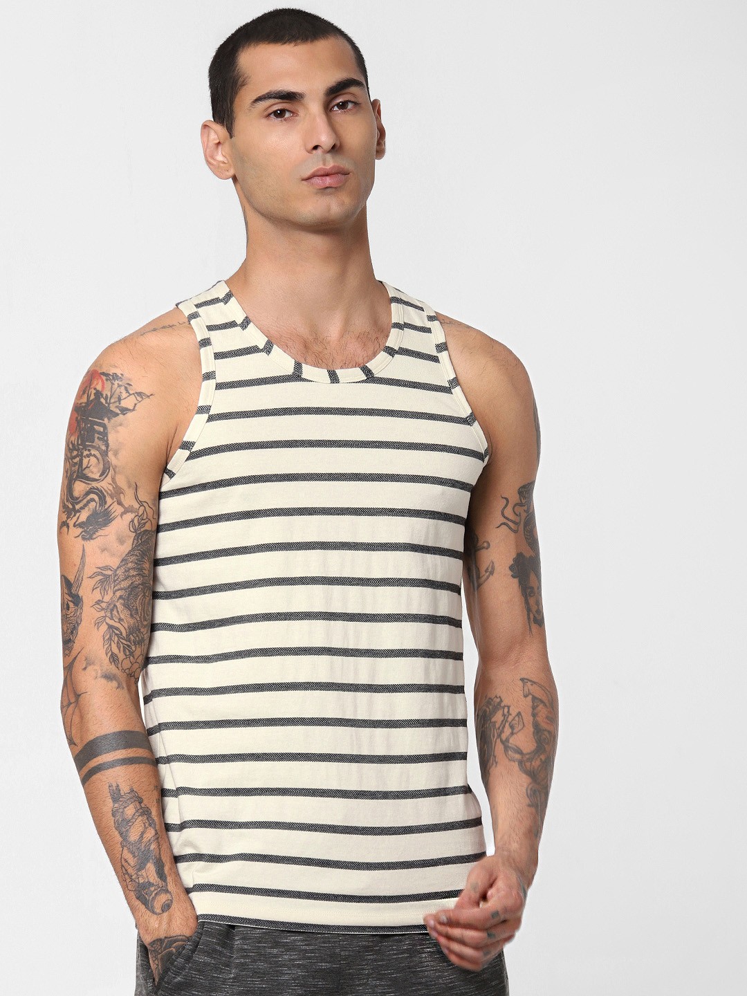 

Jack & Jones Originals Men Off-White Striped Slim Fit Round Neck Sustainable T-shirt
