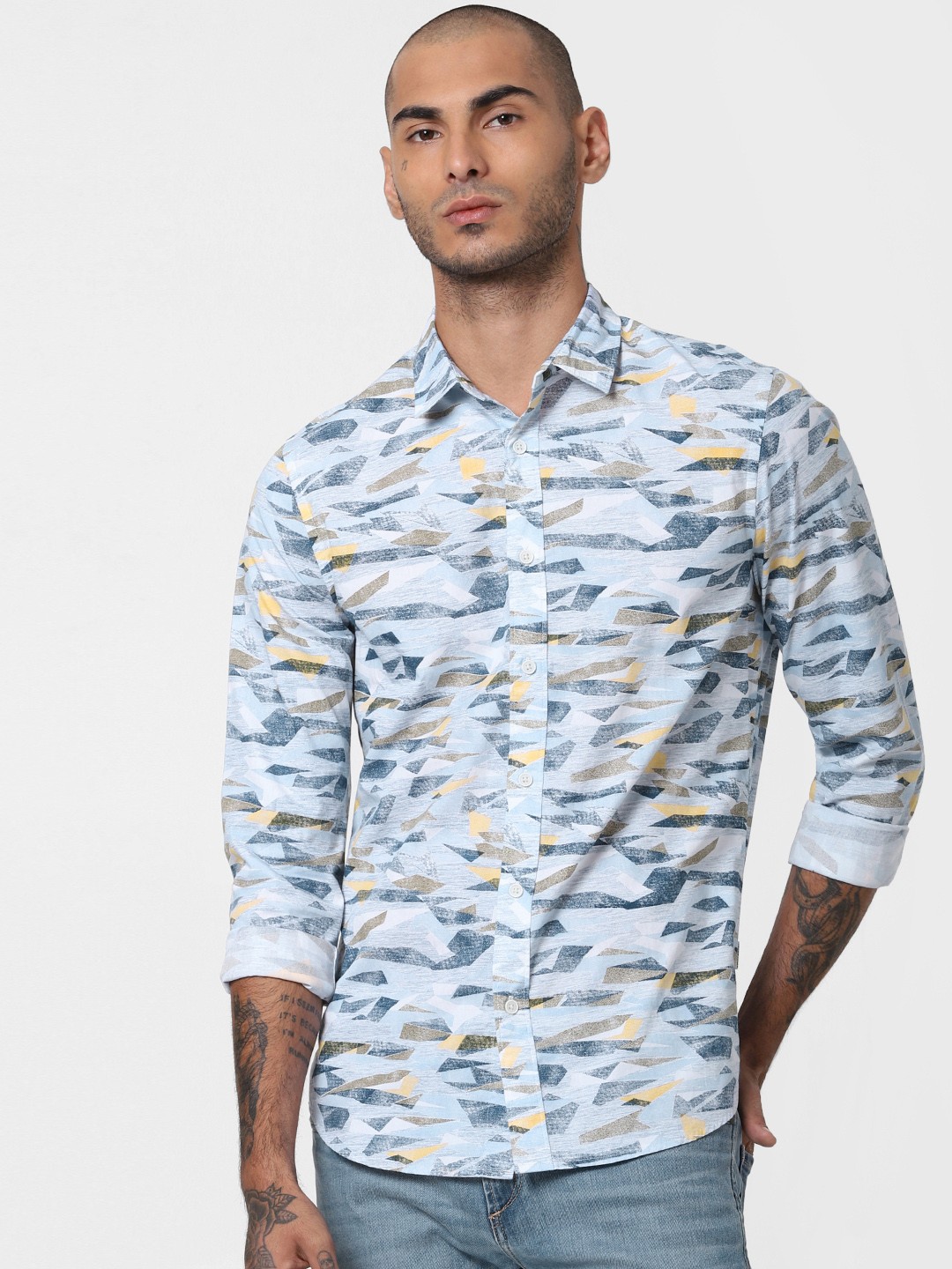 

Jack & Jones Men Blue & Yellow Printed Slim Fit Casual Shirt