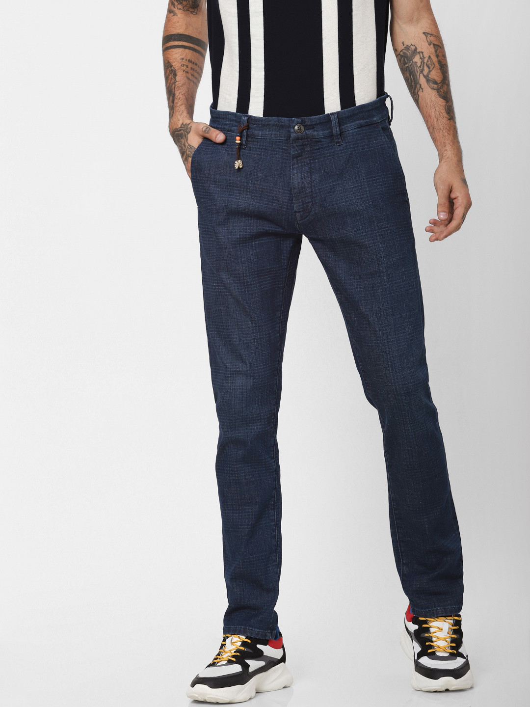 

Jack & Jones Men Blue Slim Fit Self Checked Low-Rise Clean Look Stretchable Jeans